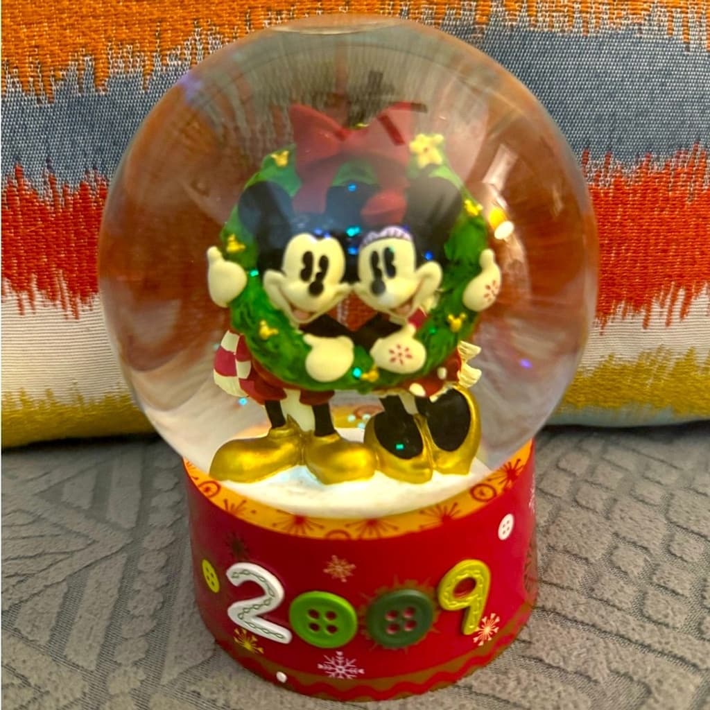 Collectible Disney Christmas Snowglobe Mickey and Minnie
