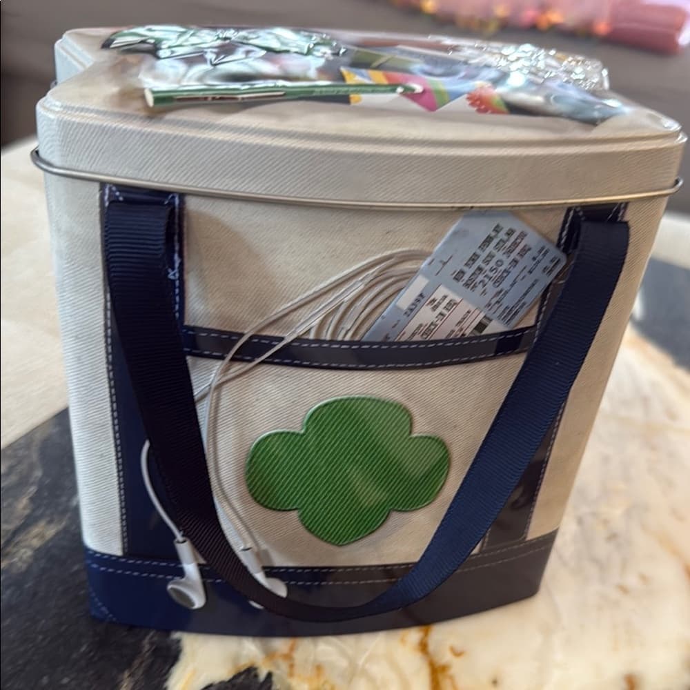 Vintage Girl Scout Tin Collectible