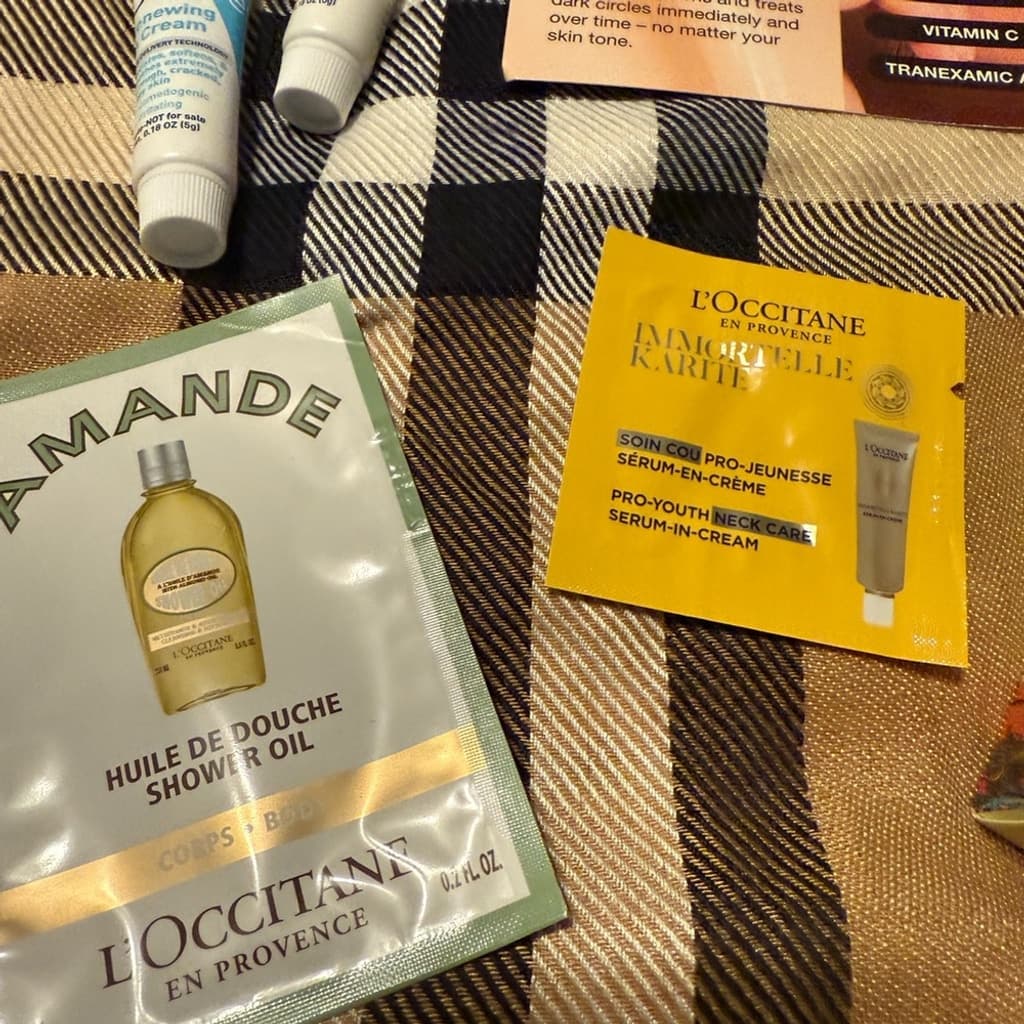 L'OCCITANE Cerave Good Molecules Skincare Bundle - Thumbnail 5
