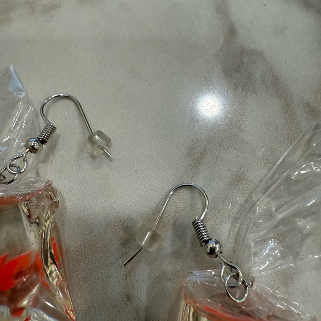 Goldfish Bag Dangly Earrings - Thumbnail 4