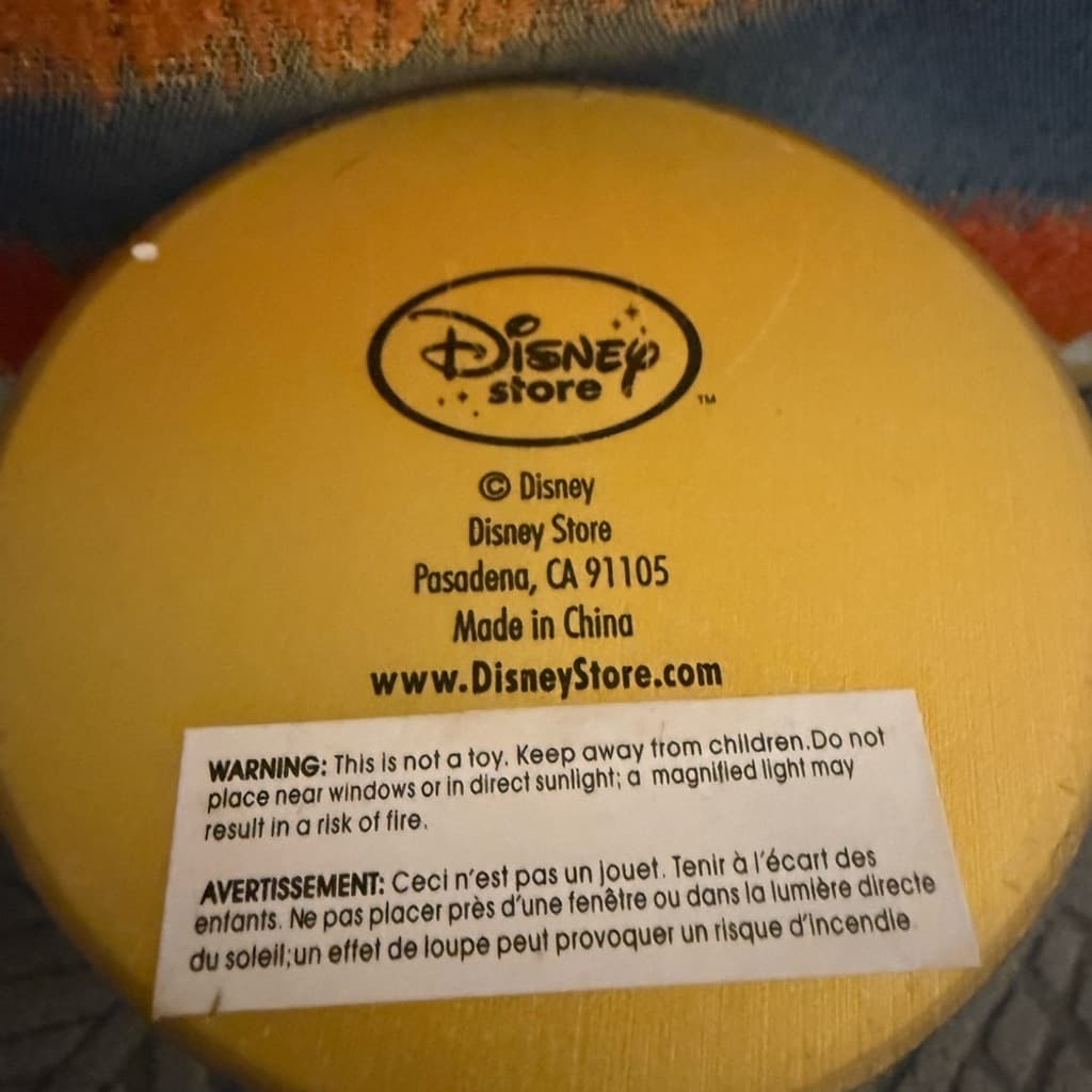 Collectible Disney Christmas Snowglobe Mickey and Minnie - Thumbnail 5