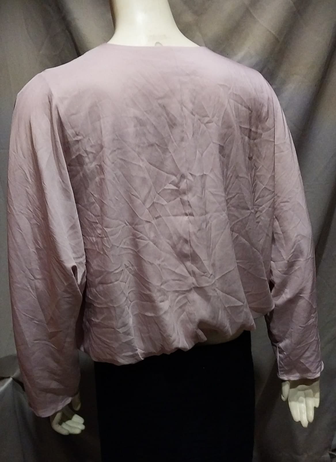 Express Women’s Blouse. Size Large - Thumbnail 2