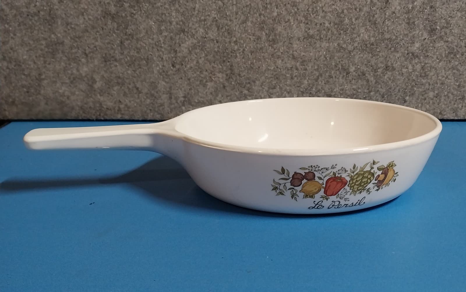 Corning Ware pan, Spice of life pot, Le Persil. 7"D x 10"D with the handle. - Thumbnail 3