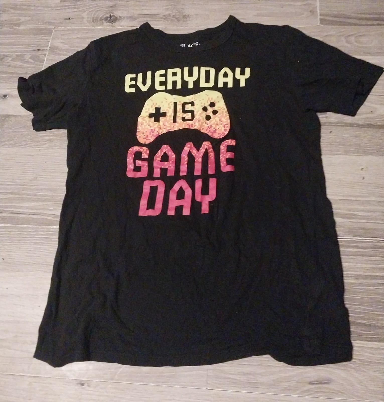 3 Boys Shirts. "Every day is game day," Lee Shirt & a black Sleeveless shirt. - Thumbnail 2