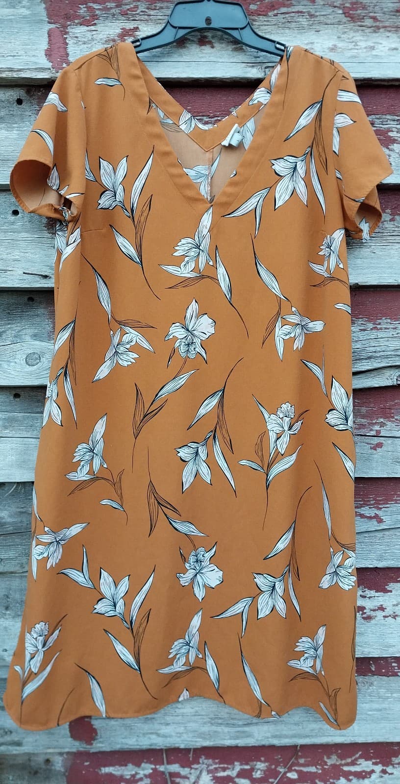 A new day, Floral Dress, size Large - Image 1