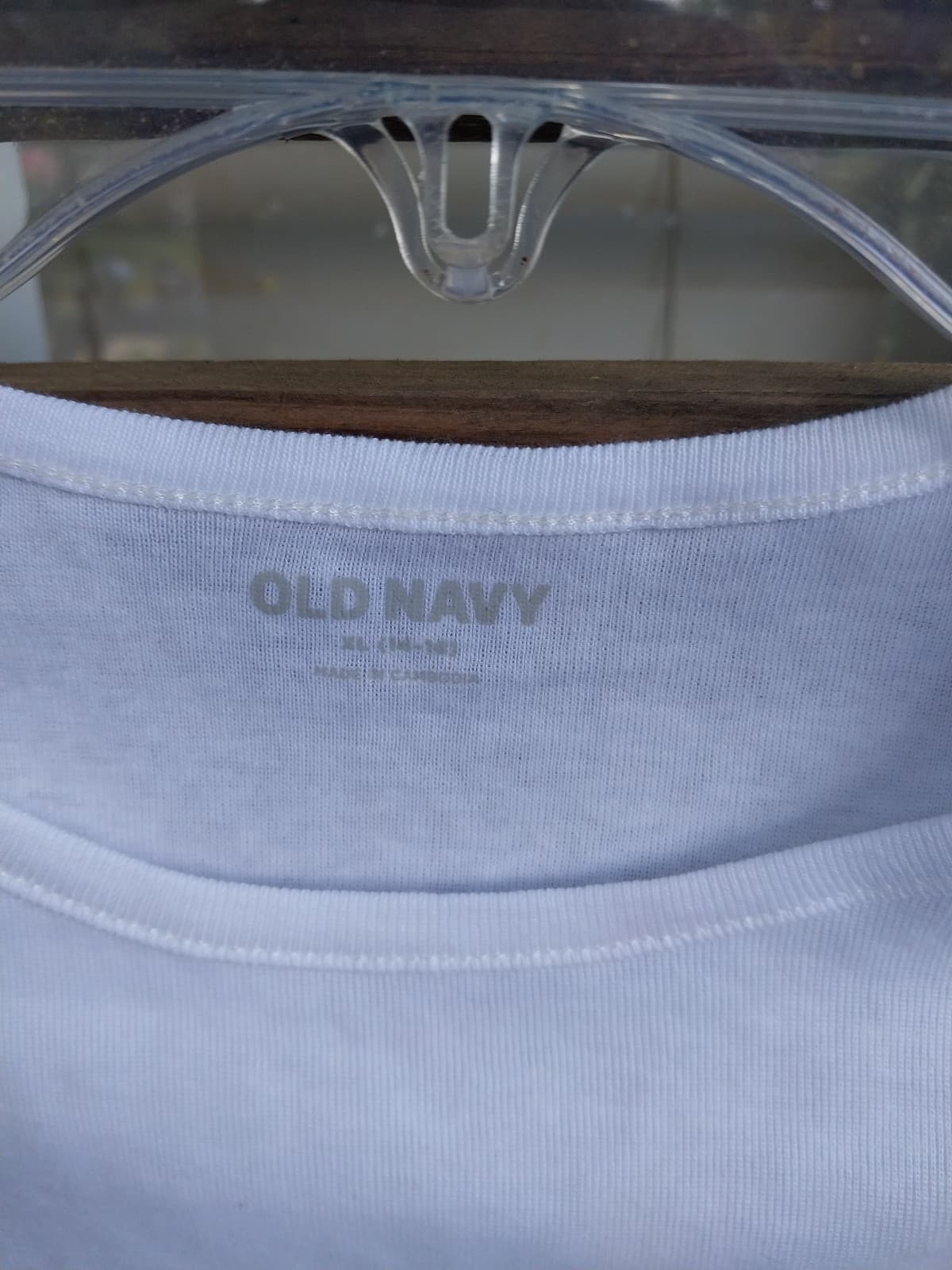 2 Old Navy Girls White Shirts. Size XL (14-16). - Thumbnail 7