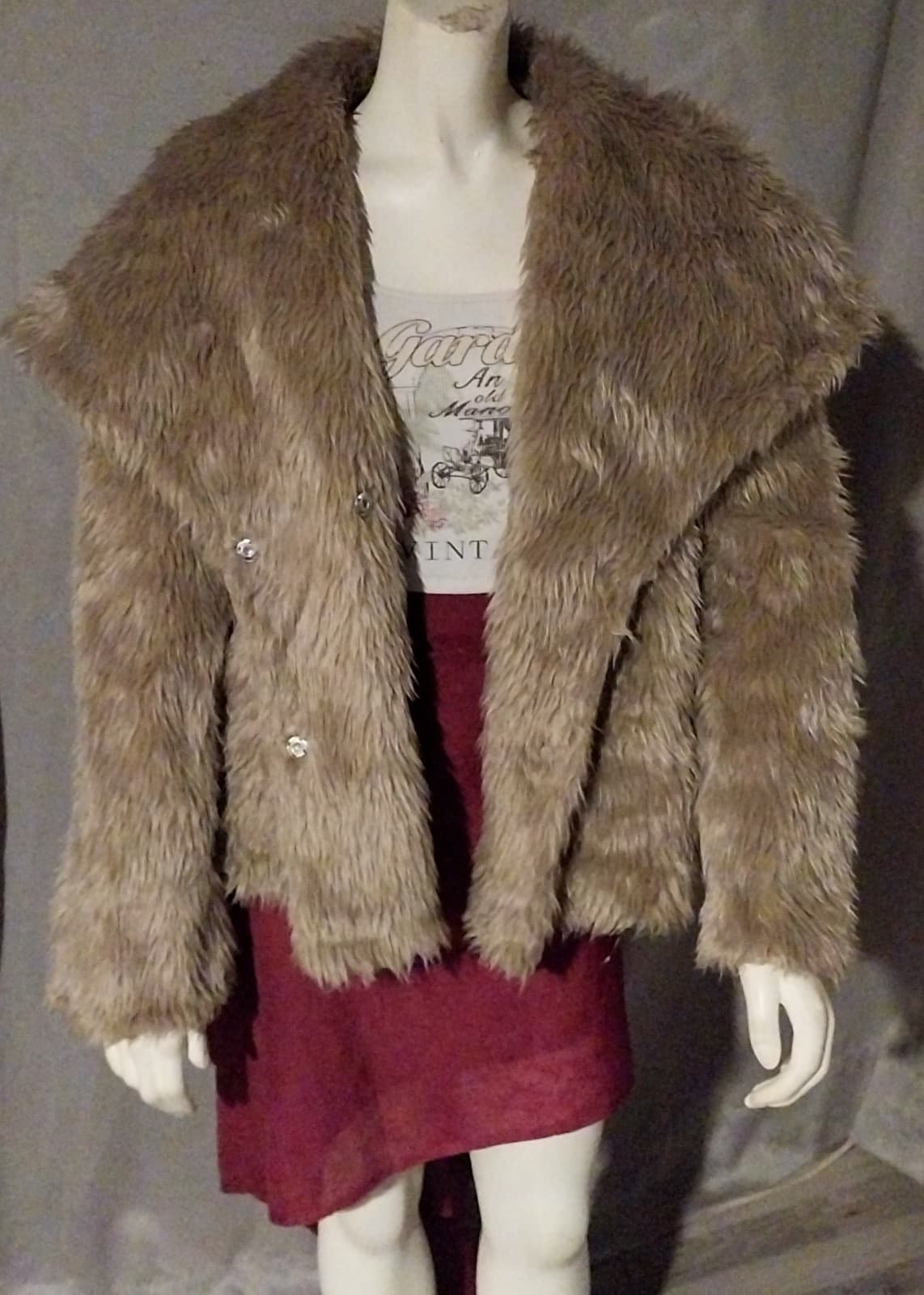One and Only tan faux fur mobwife cropped jacket size Large - Thumbnail 2