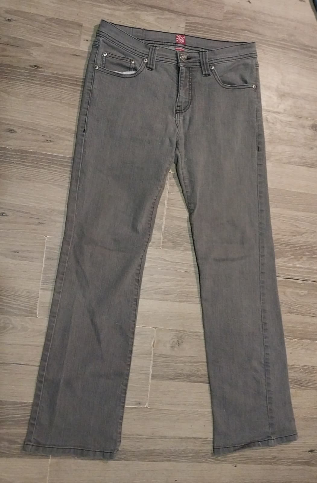 Women’s size 7 Jeans - Image 1