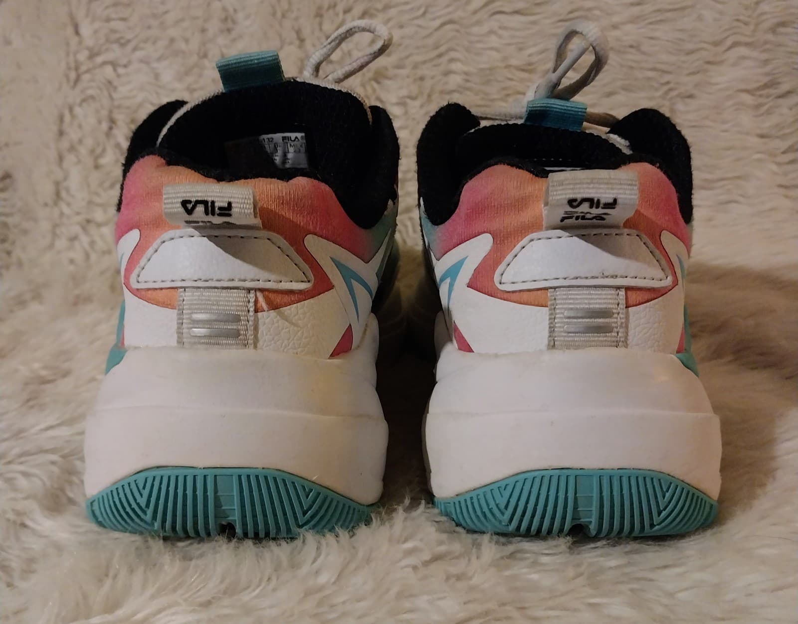 Fila Nitronic 3 Running Shoe White. Women's Size 6 - Thumbnail 4