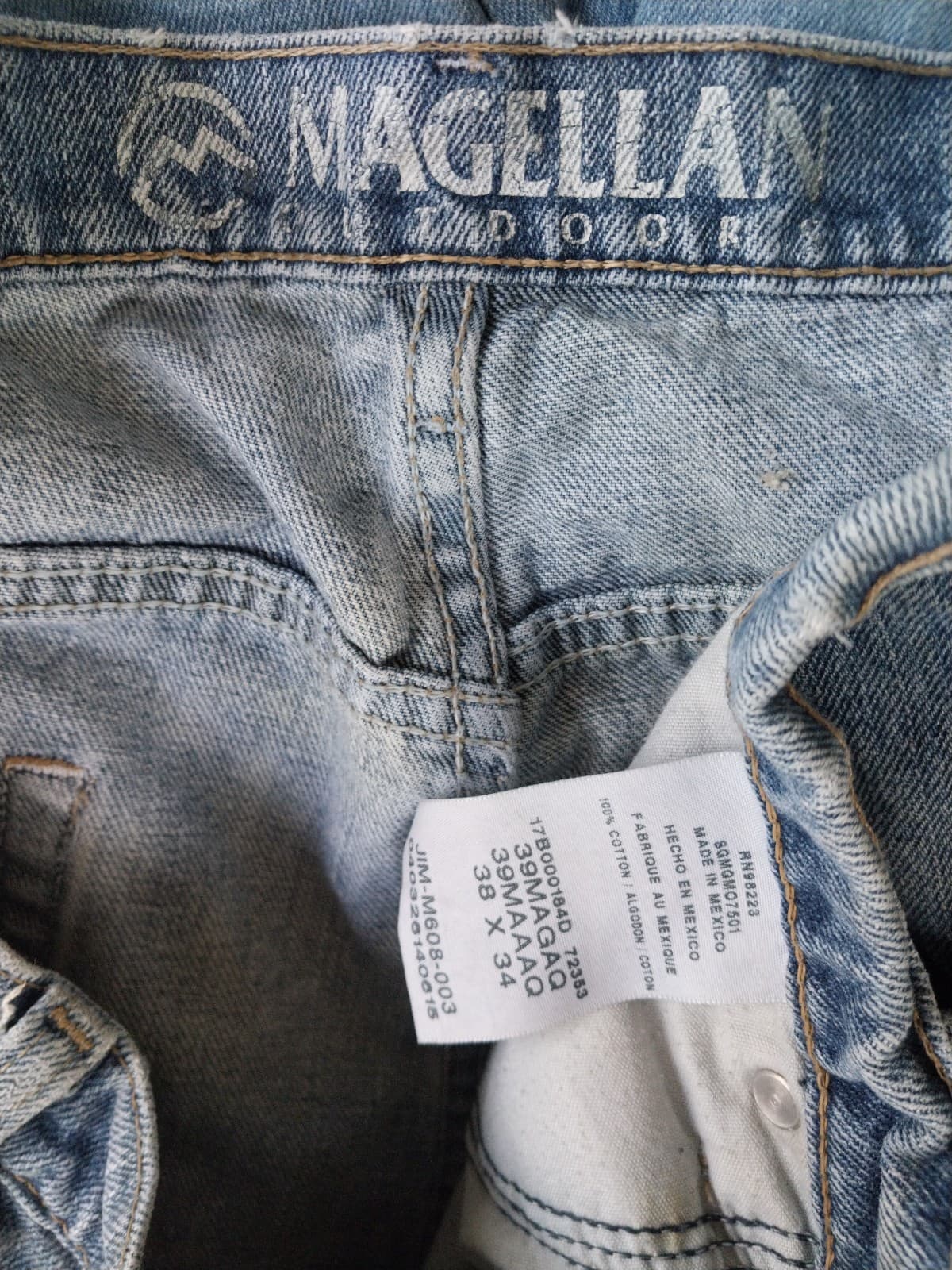 Magellan Men's Jeans. Size 38x34 - Thumbnail 3