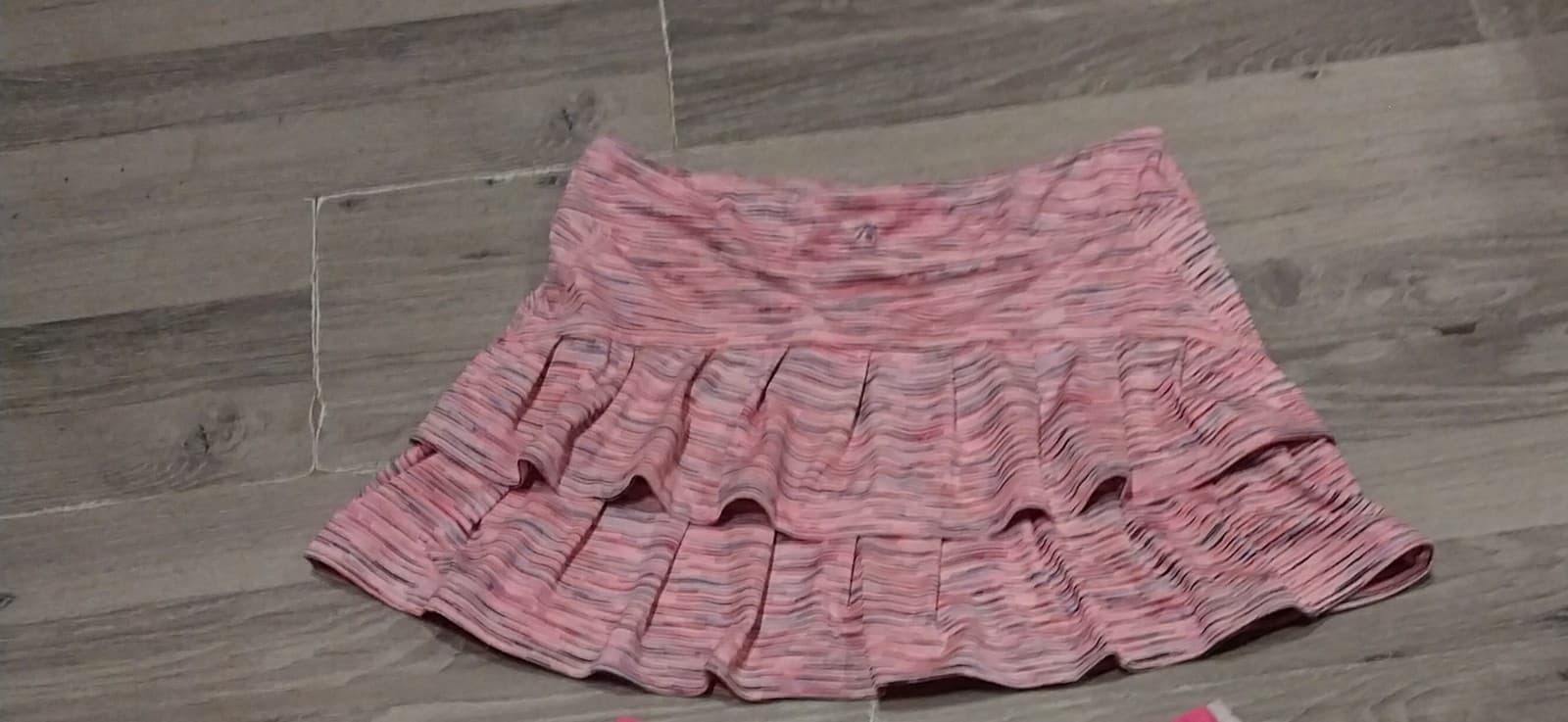 Women’s Skort. Size Medium - Thumbnail 3