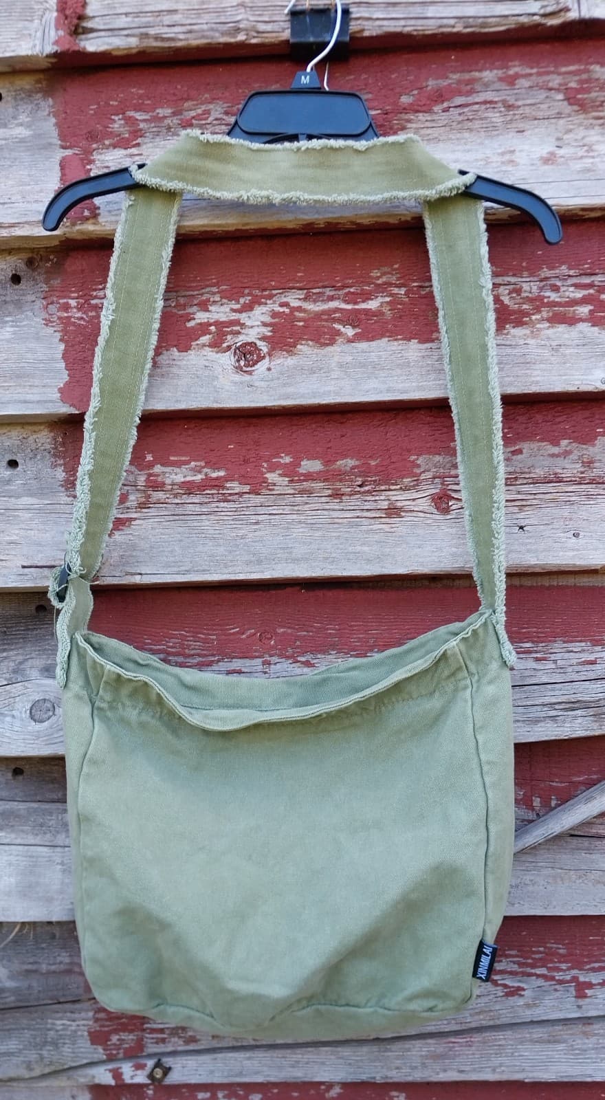 Xinmilai Purse/Satchel in Green with Adjustable Strap - Thumbnail 2