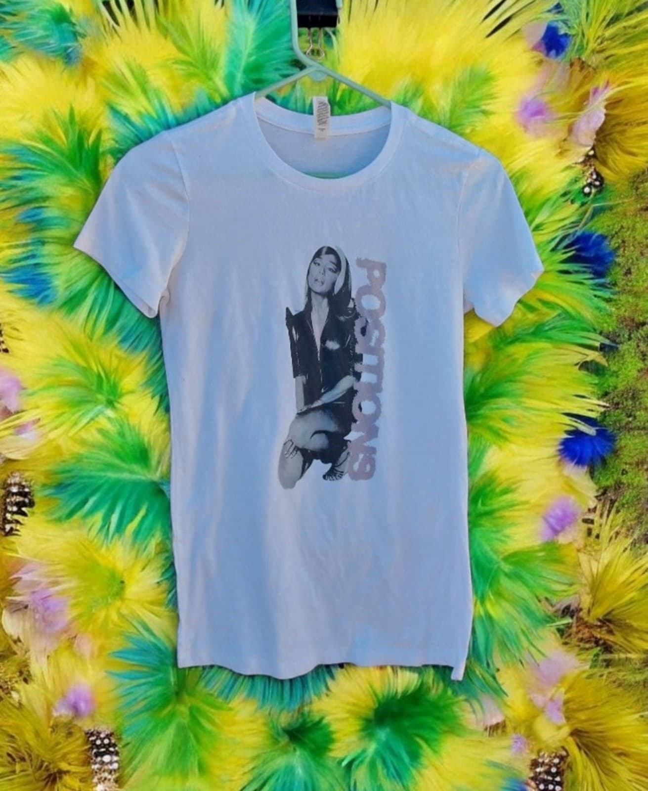Ariana Grande - Positions T-Shirt. Size Medium - Image 1