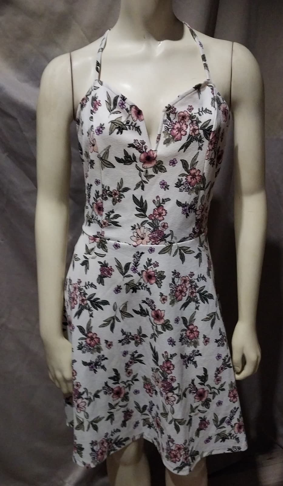 No Boundaries Size XXL (19) Ivory Floral Print Strappy Open Back Dress With Lace - Image 1