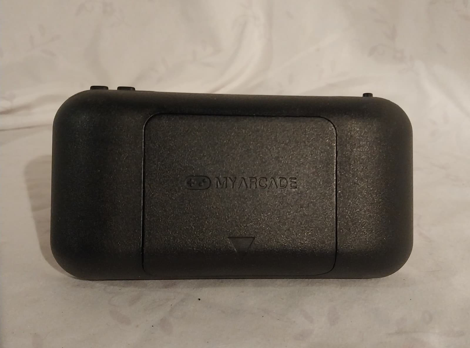 GAMER V PORTABLE +° MY ARCADE. Great condition. Everything works great. - Thumbnail 3