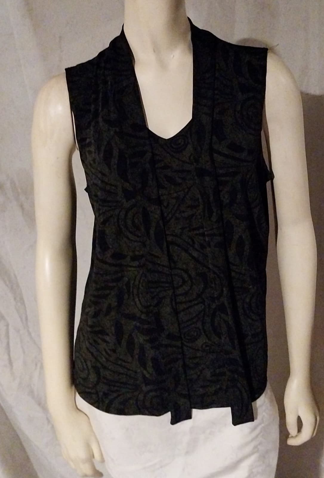 Kathy Ireland Essentials Tank Top - Image 1