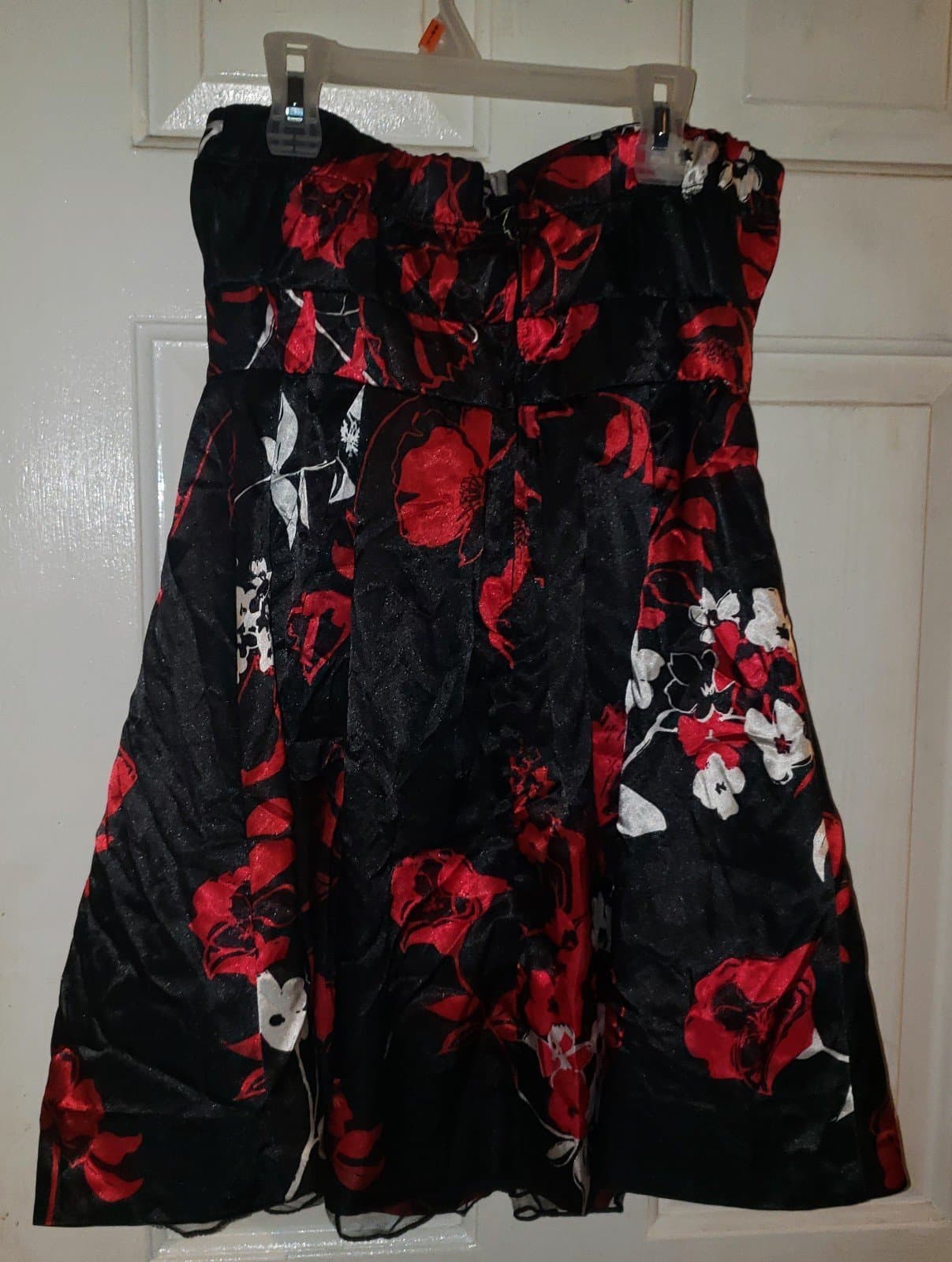 Charlotte Russe Women's Red and Black Dress - Thumbnail 3