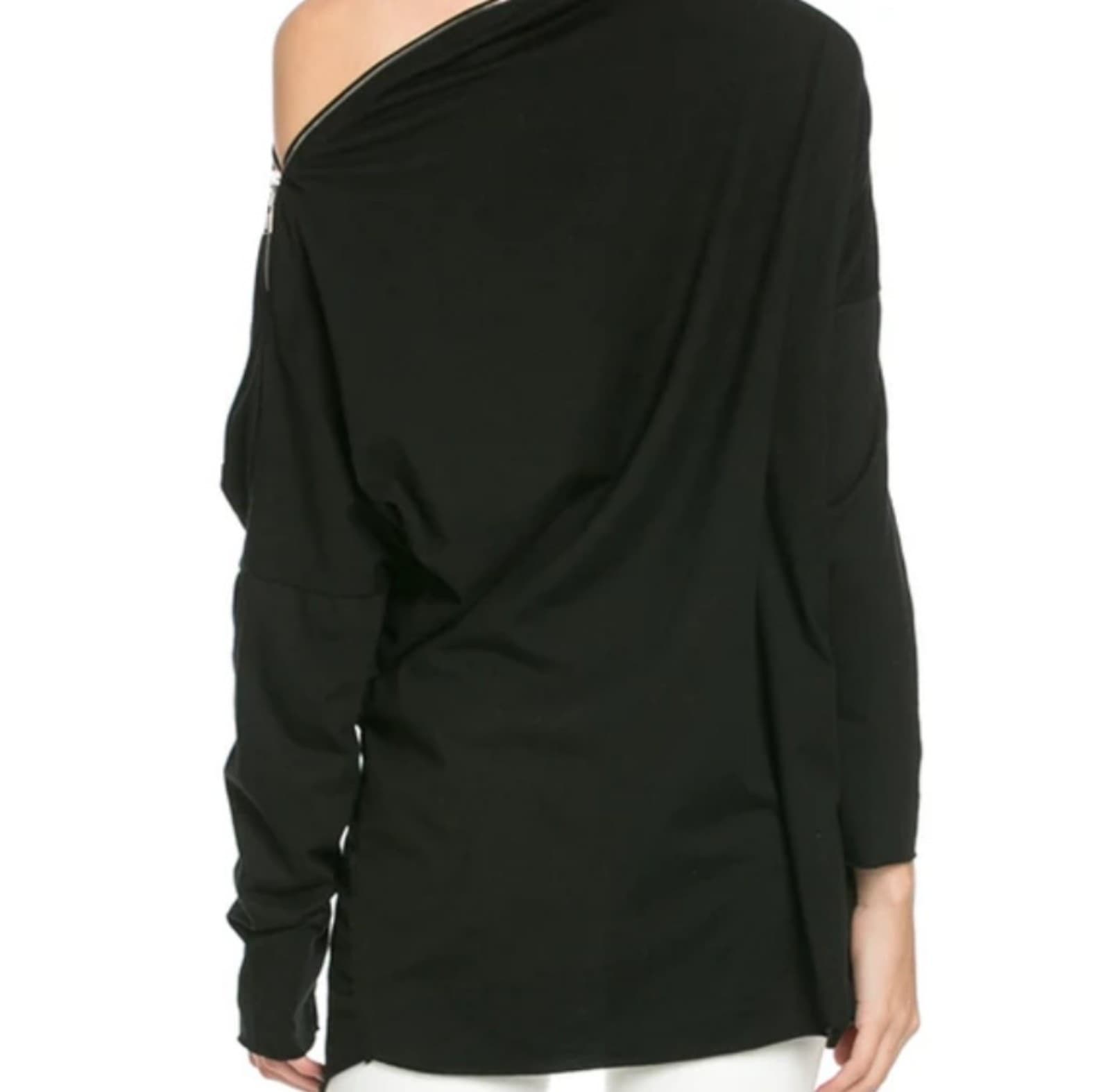 Zipper Accent Asymmetrical Top. Size Small - Thumbnail 3
