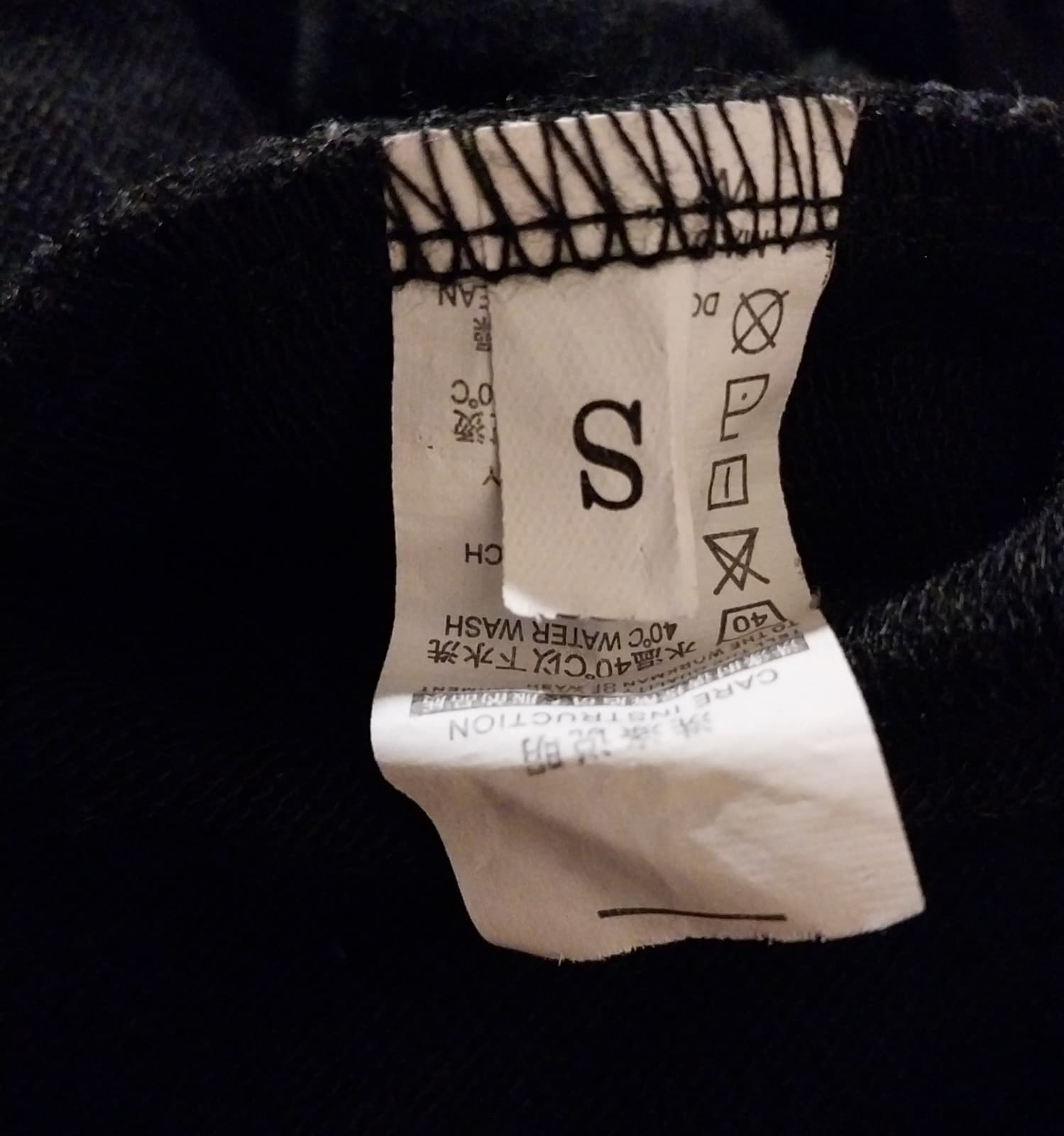 Zipper Accent Asymmetrical Top. Size Small - Thumbnail 4