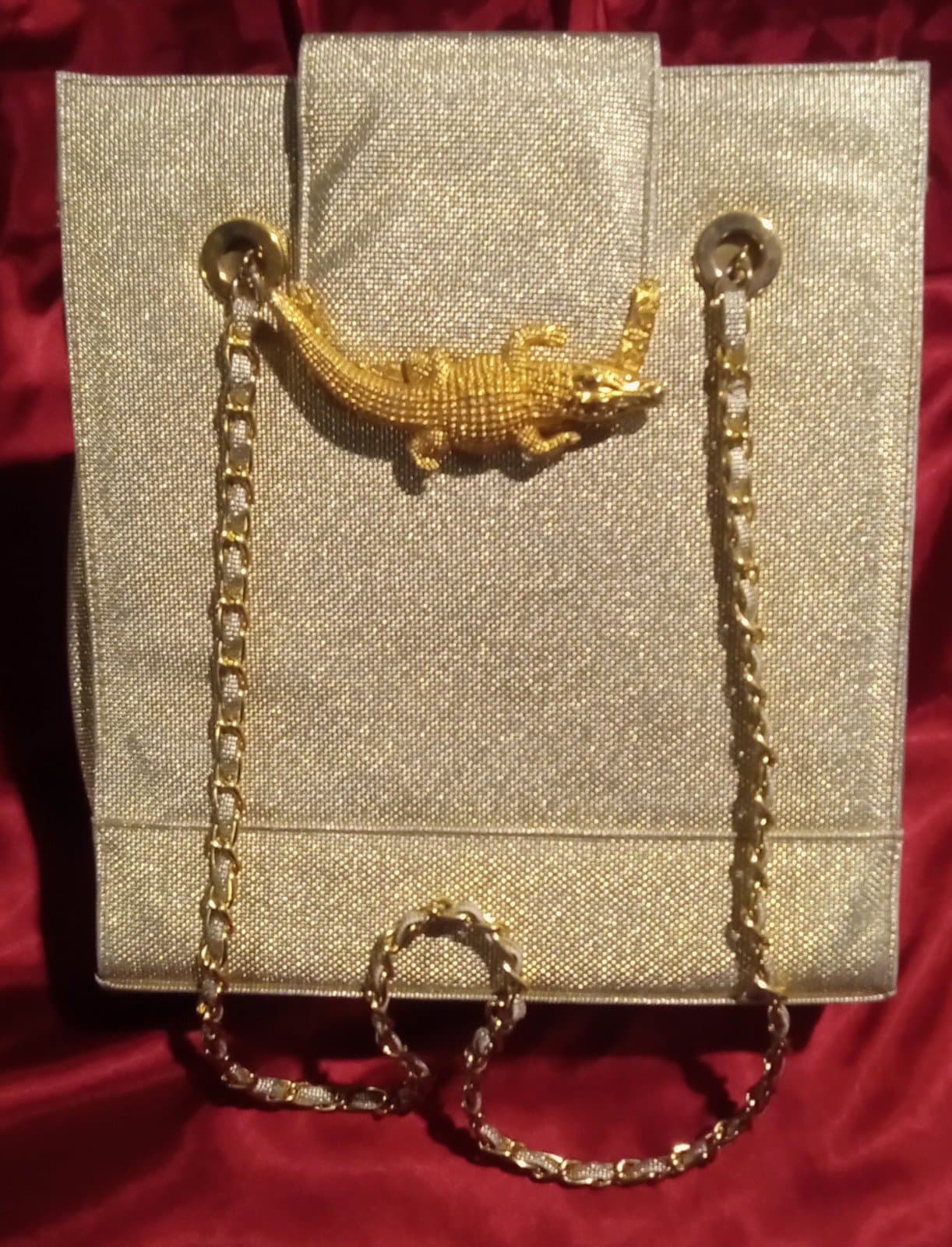Gold Gator medium hand bag Vintage, Cute, Chic, Retro, 80s. - Image 1