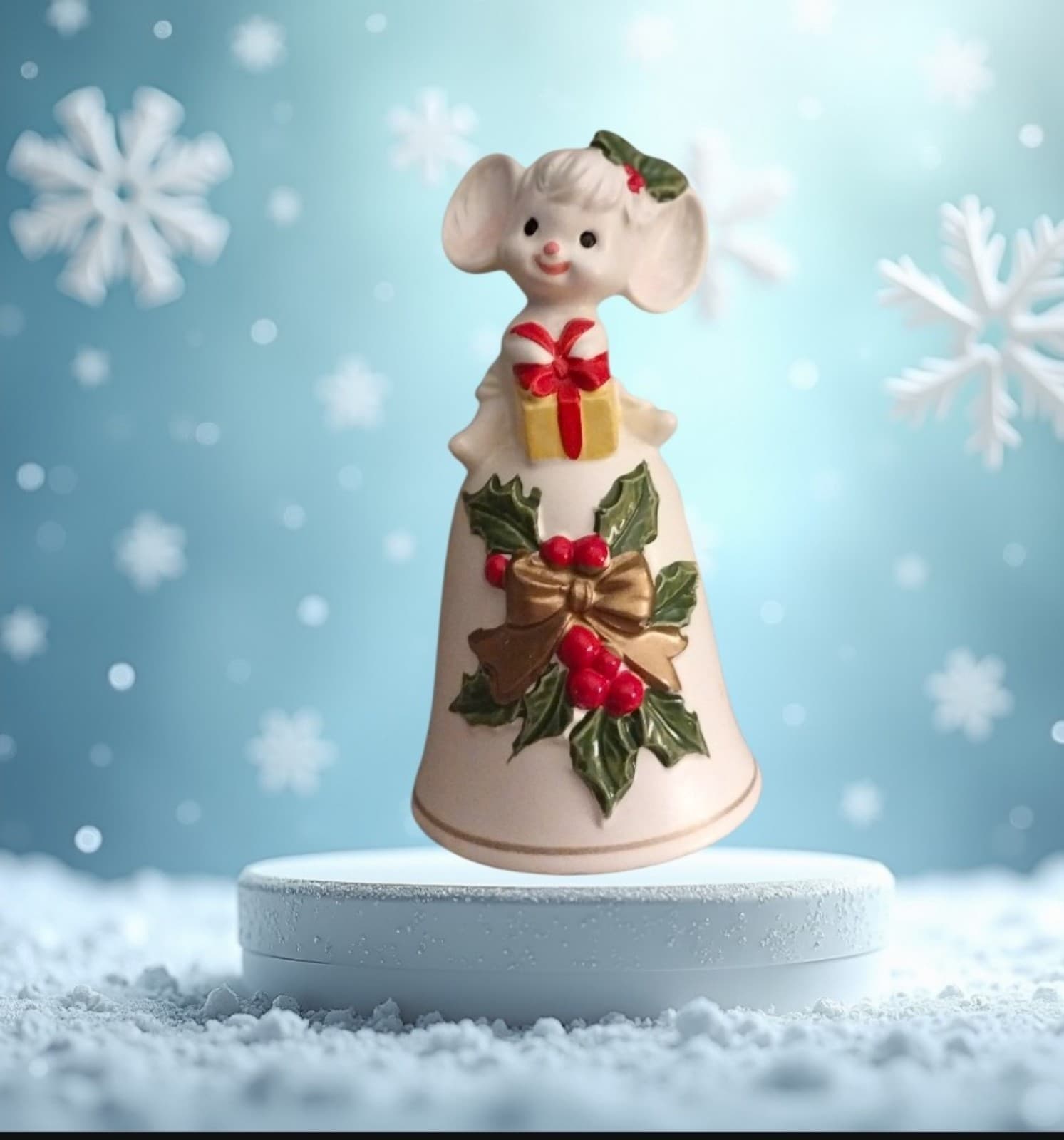 Vintage Napco Christmas Mouse Ceramic Bell Figurine - Image 1