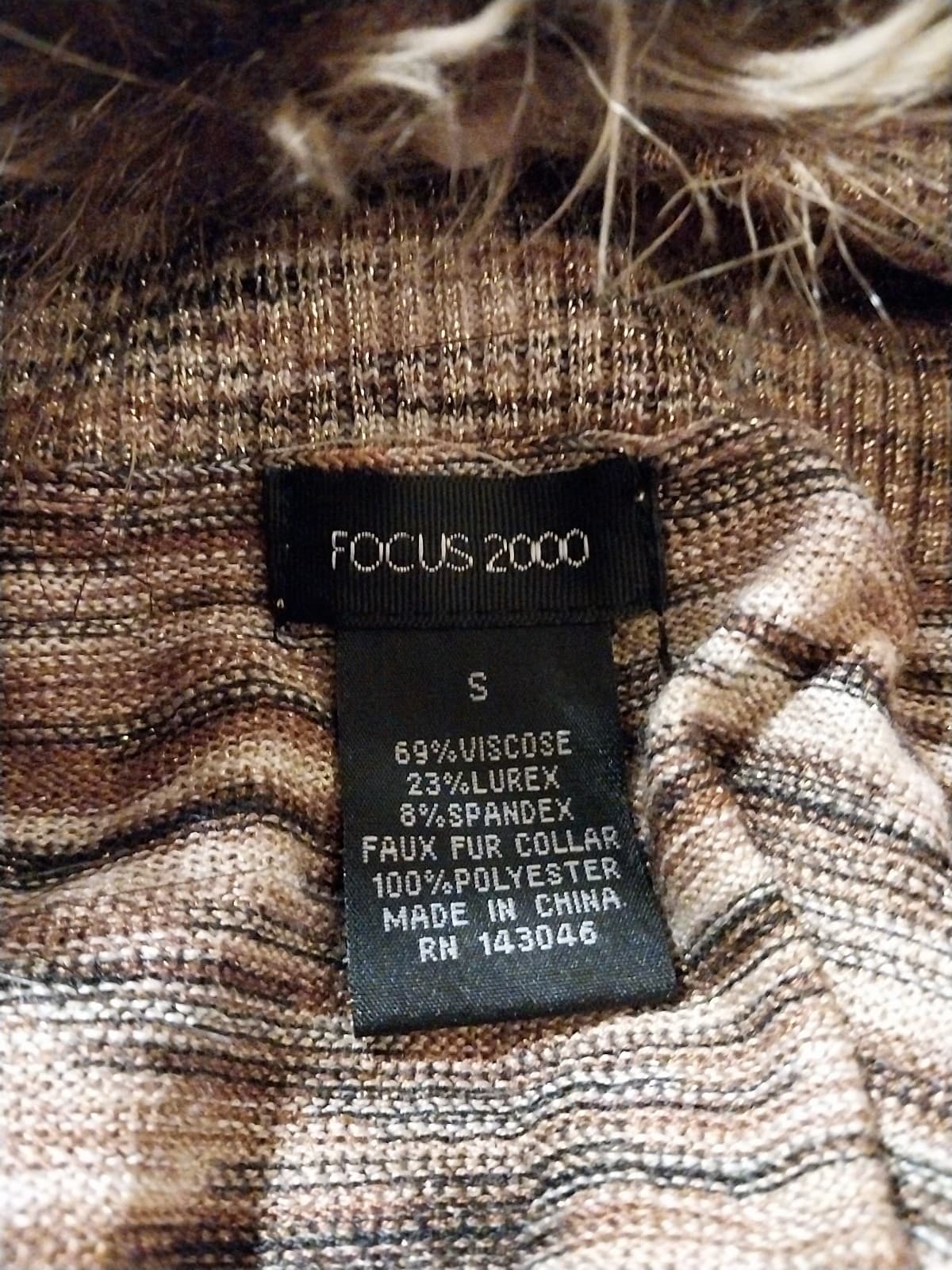 Focus 2000 Long Sleeve Brown Cardigan with faux fur collar - Thumbnail 5
