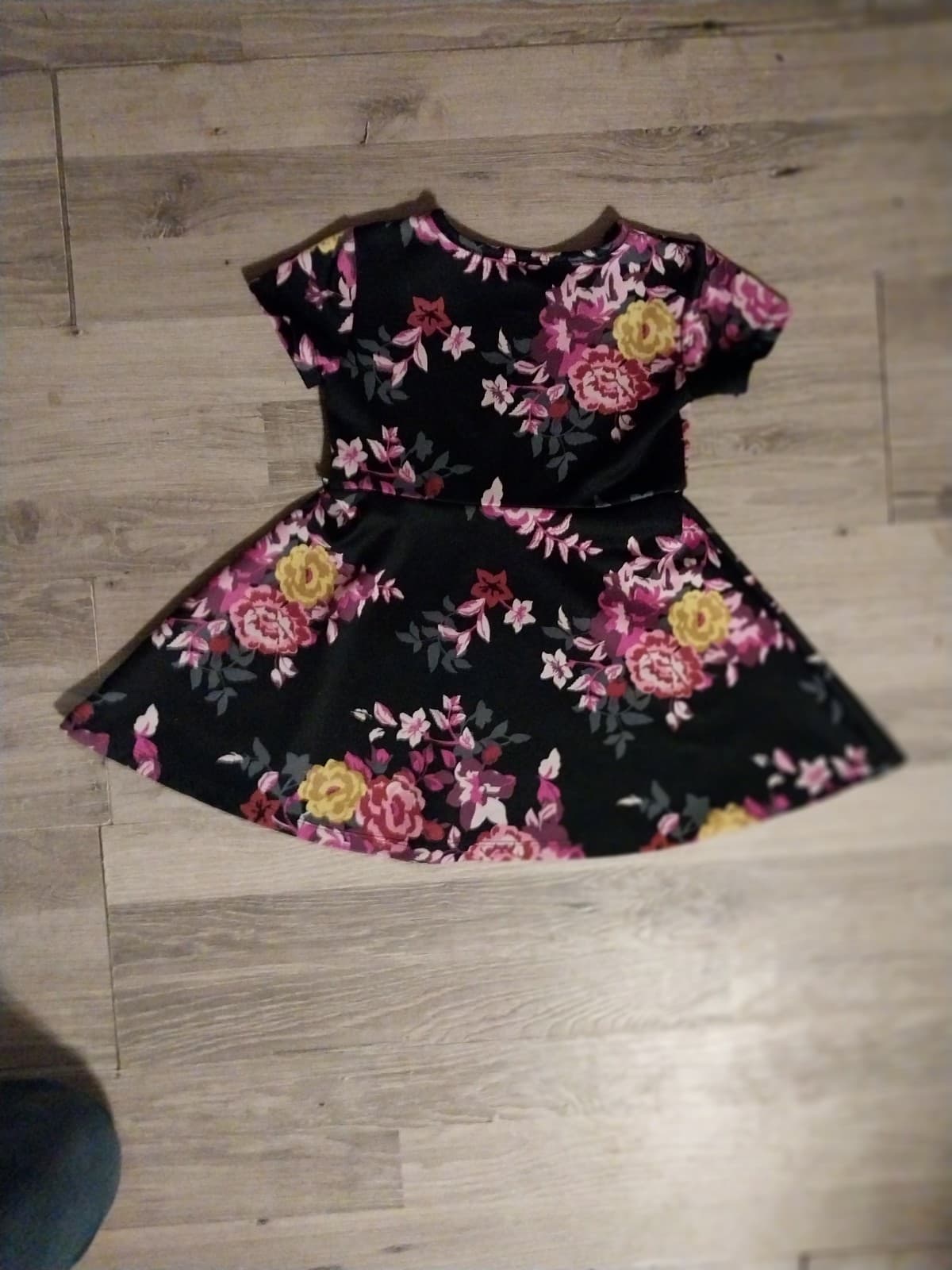 Wonder Nation Girls Floral Dress. Size 4-5 - Thumbnail 3