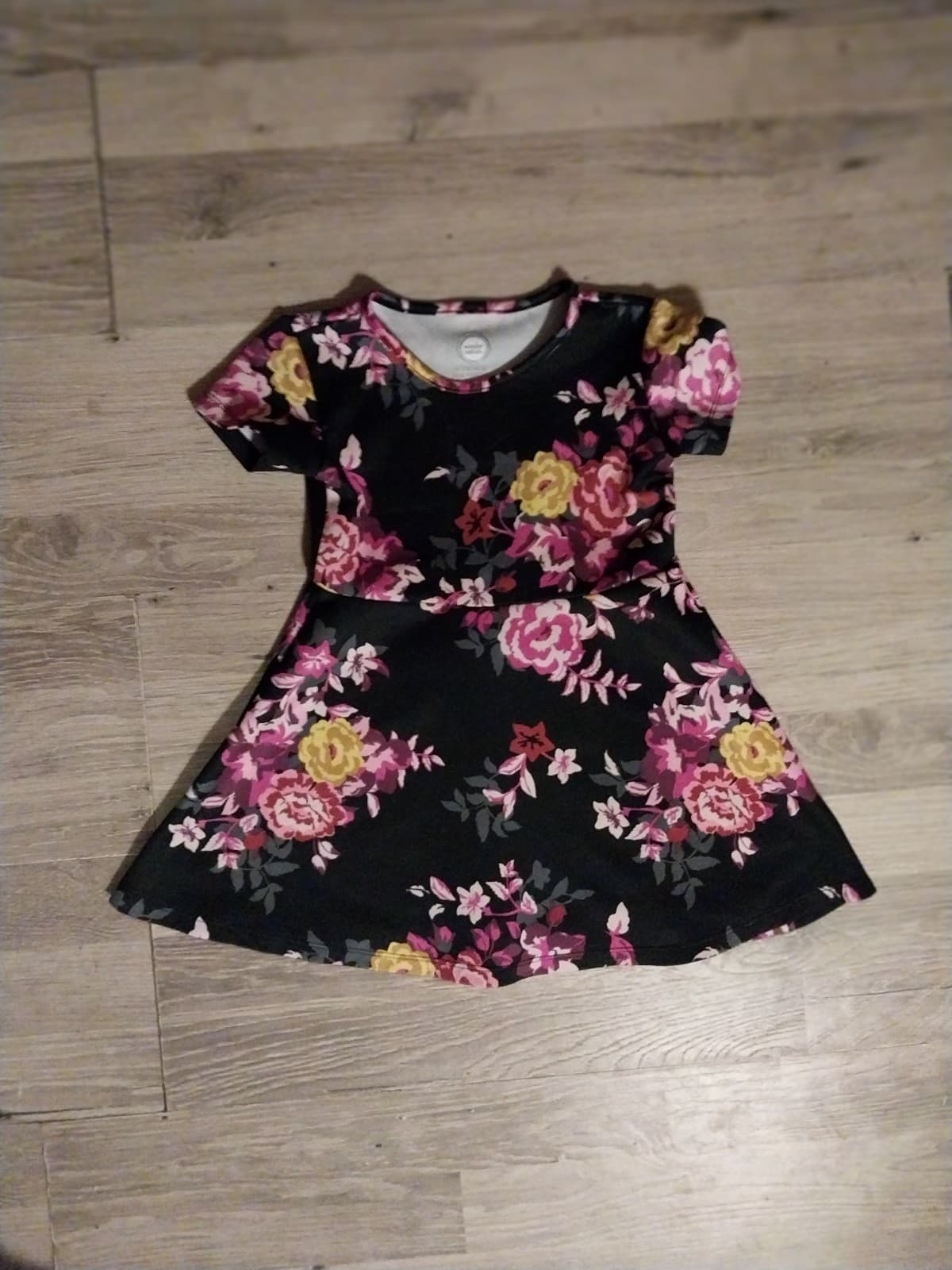 Wonder Nation Girls Floral Dress. Size 4-5 - Thumbnail 2