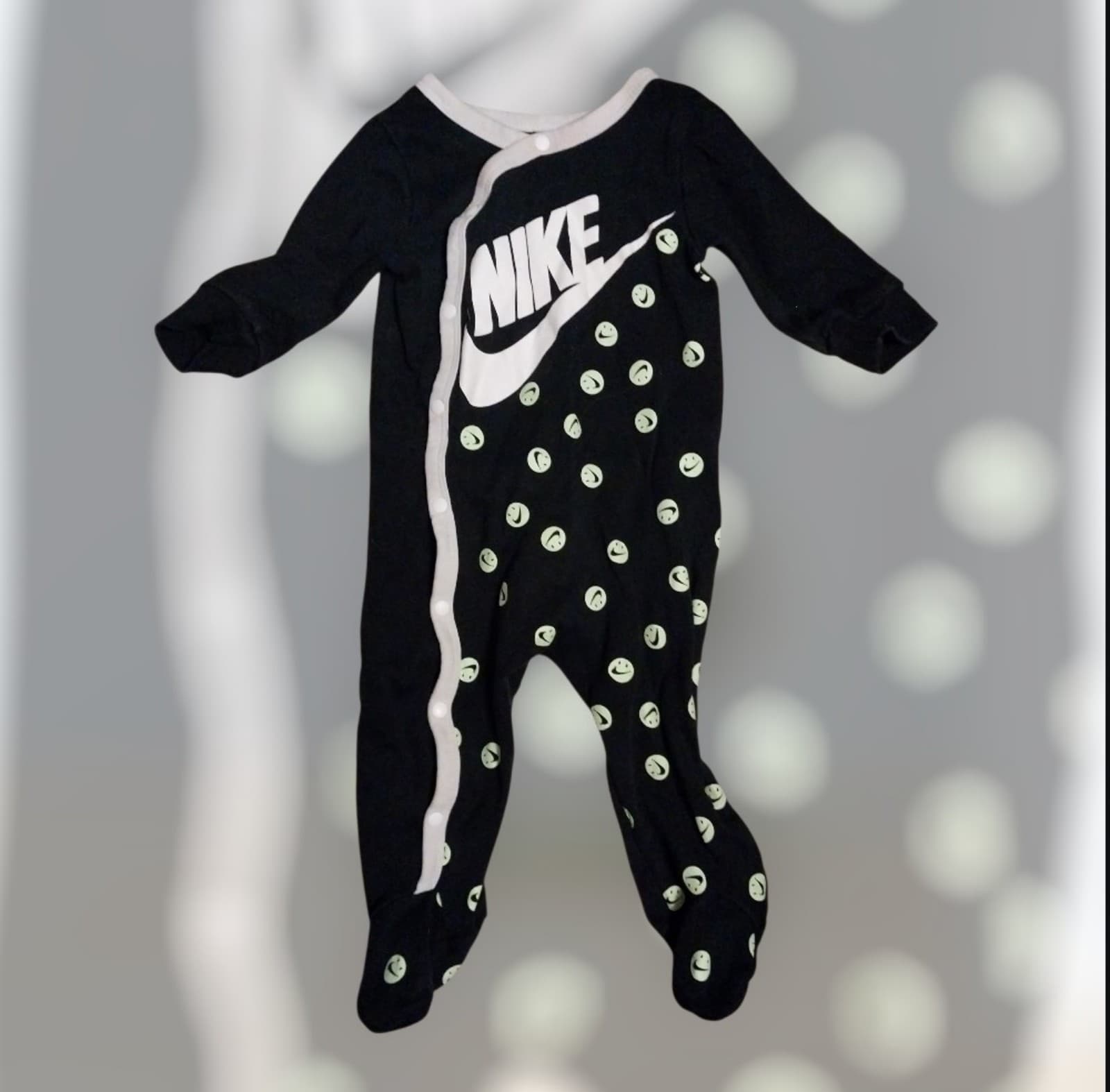 Nike Baby Boys Smiley Print Footed Coveralls Black Size 6 Months - Image 1