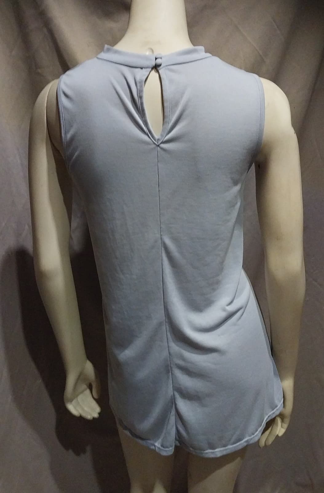 Ice Blue Sleeveless Top. Size Large - Thumbnail 2