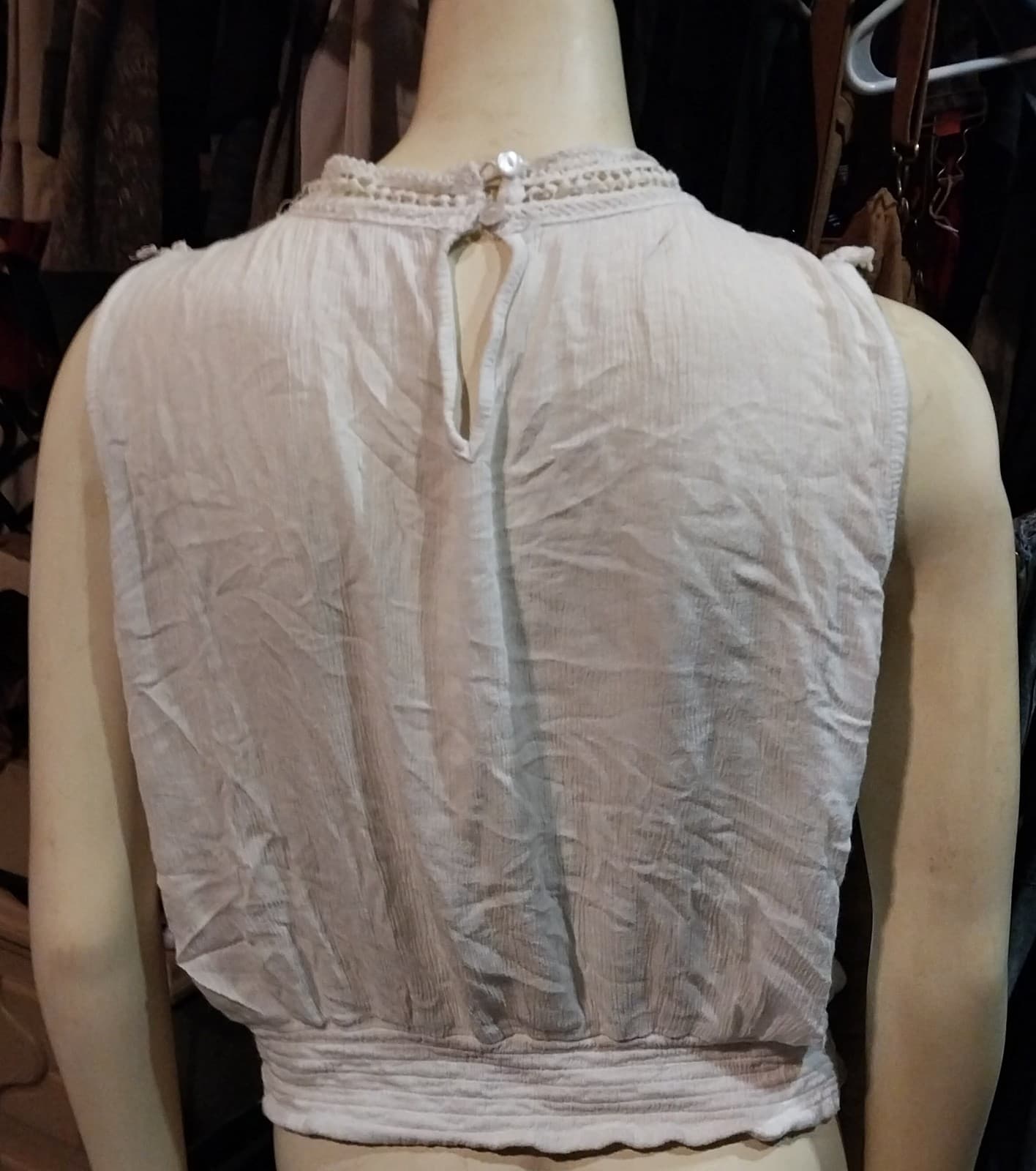 Japna Women's Sleeveless Top. Size Large - Thumbnail 2