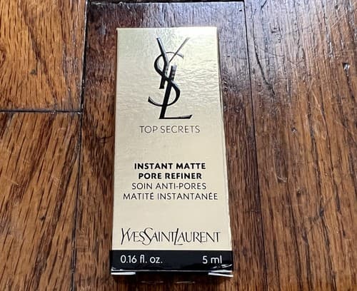 Yves Saint Laurent Top Secrets Instant Matte Pore Refiner Sampe 0.16 Oz - Thumbnail 3