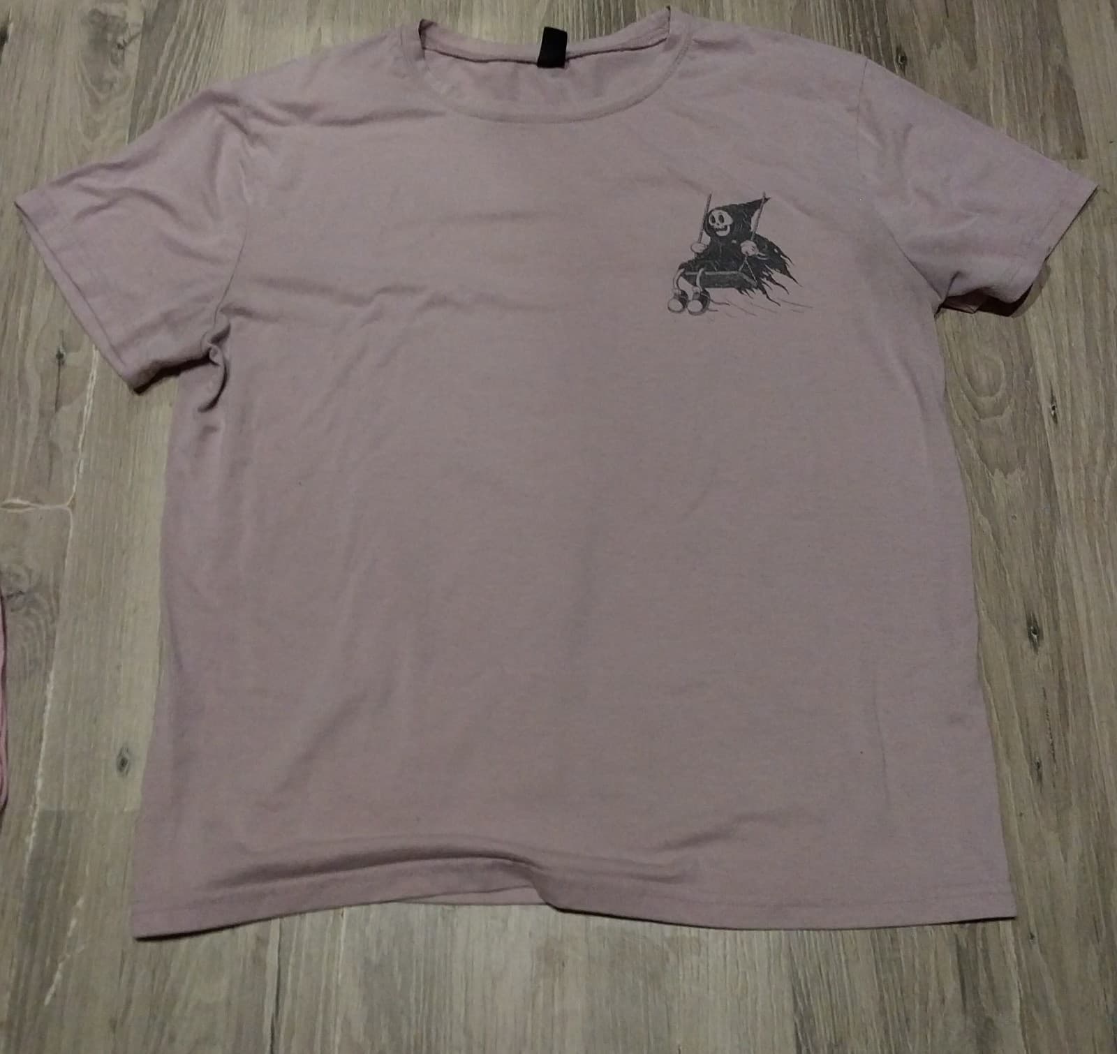 3 Women’s T-shirts, 2 pink & 1 purple, Size Medium - Thumbnail 3