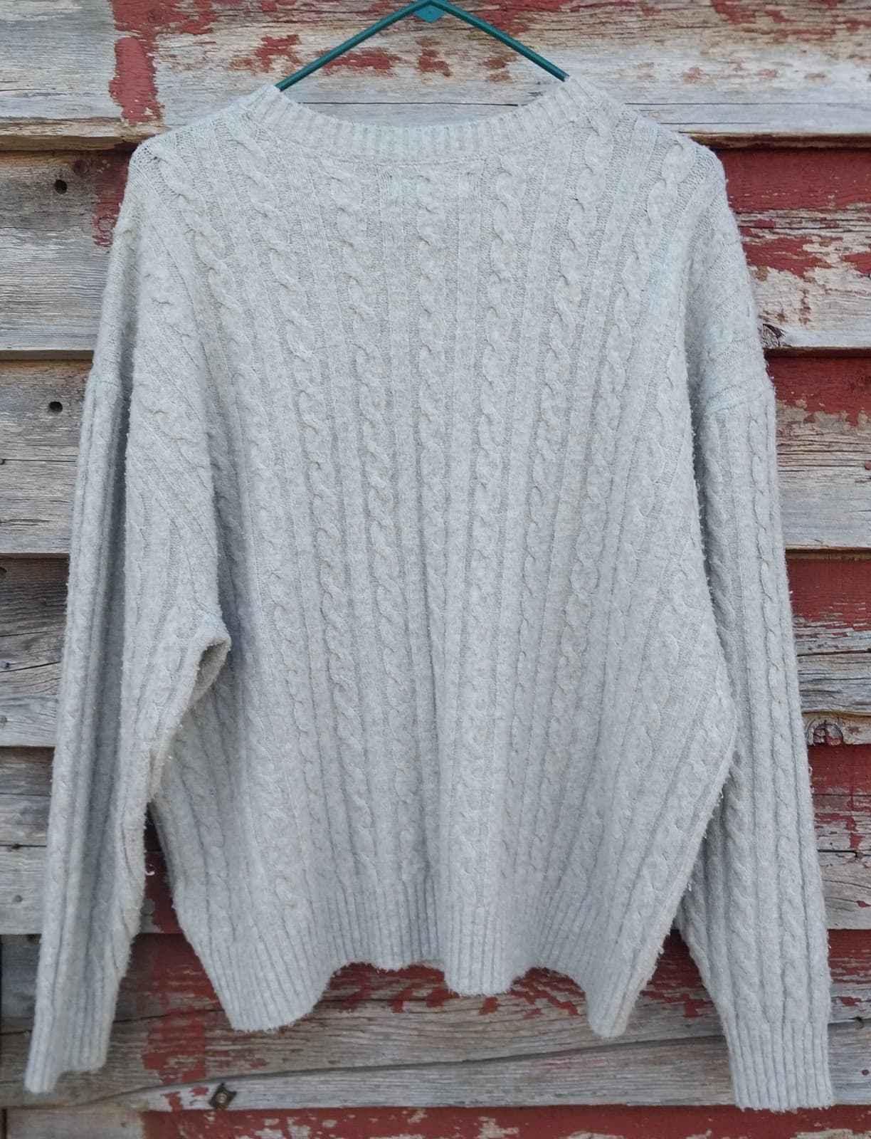 Hollister Comfy Cloud Cable-Knit Crew Sweater. Color Heather Grey - Thumbnail 6