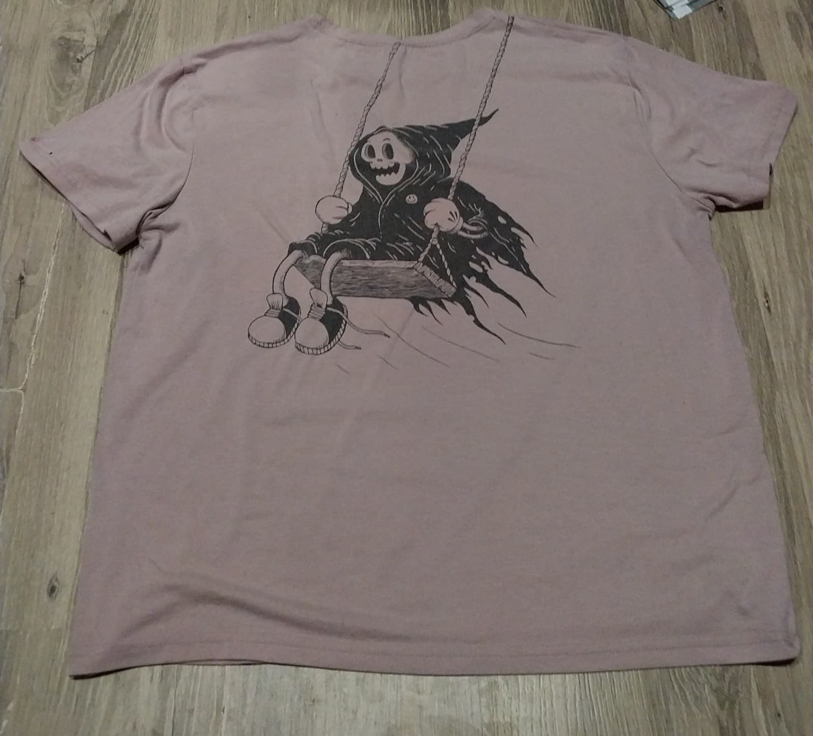 3 Women’s T-shirts, 2 pink & 1 purple, Size Medium - Thumbnail 2