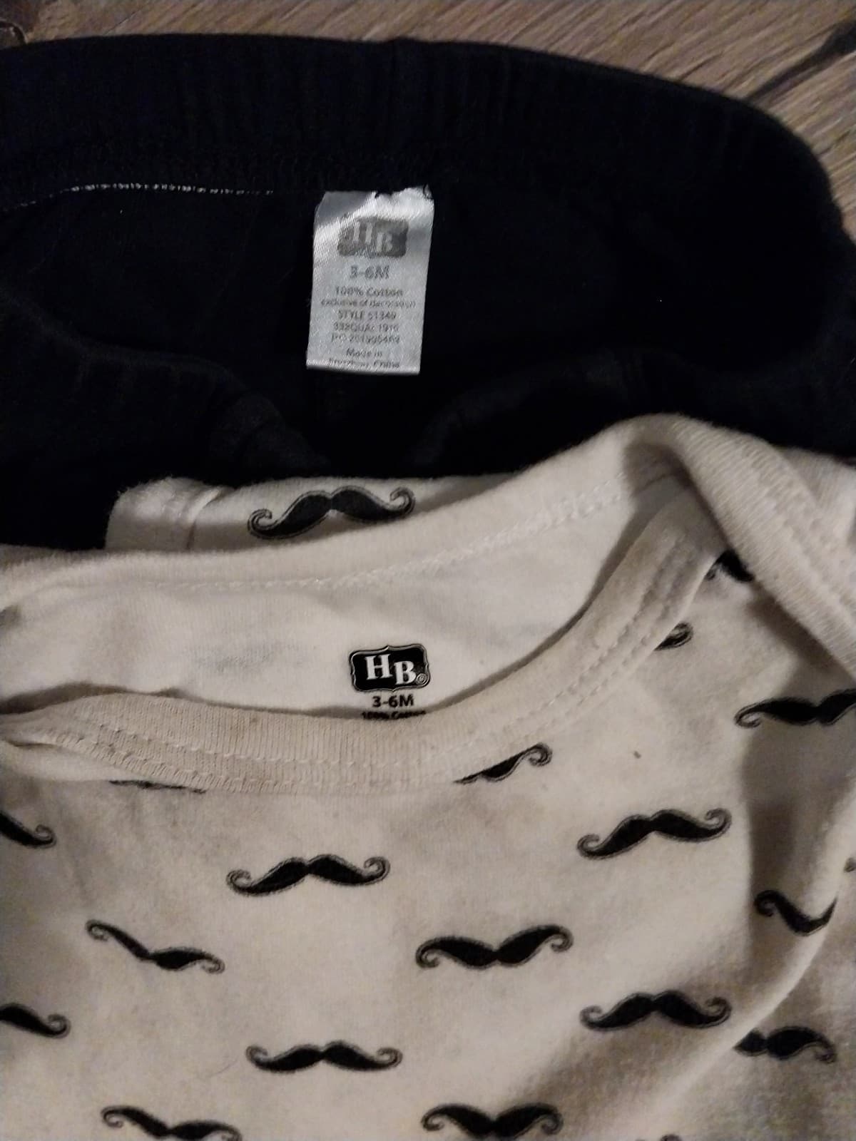 HB Baby 2 Piece Outfit. Size 3-6 Months - Thumbnail 3