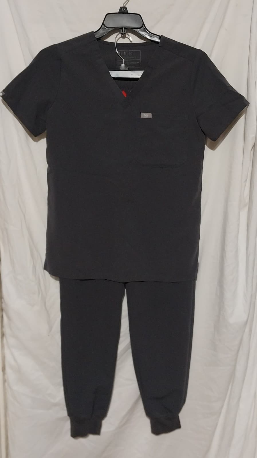 FIGS Set. Catarina Top Small & Zamora Joggers Small. Color Grey - Image 1