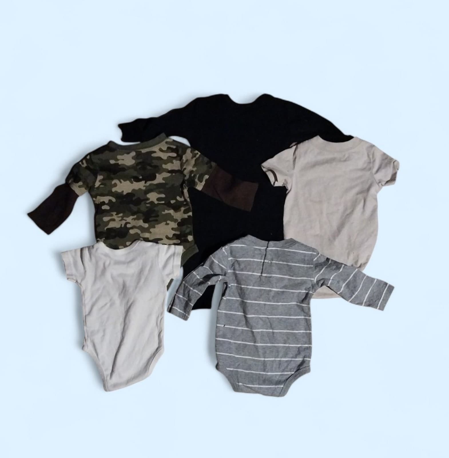 *Timberland *Perfect Gentleman, *Camo *Grandma Loves Me *Garanimals Onesies - Thumbnail 2