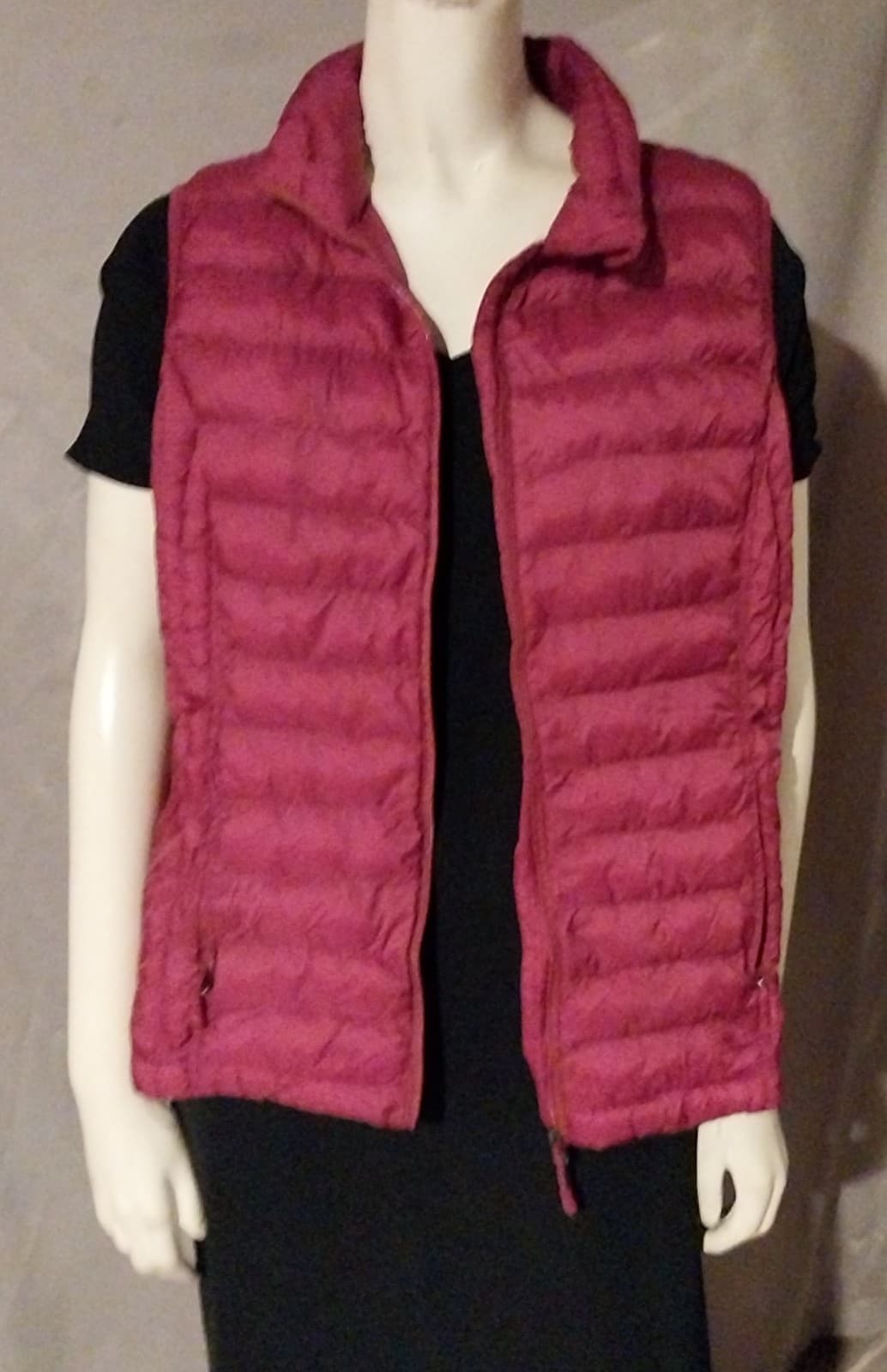 Puffer Down Vest 32 Degrees Heat Weatherproof Womens Large Cranberry Red - Image 1