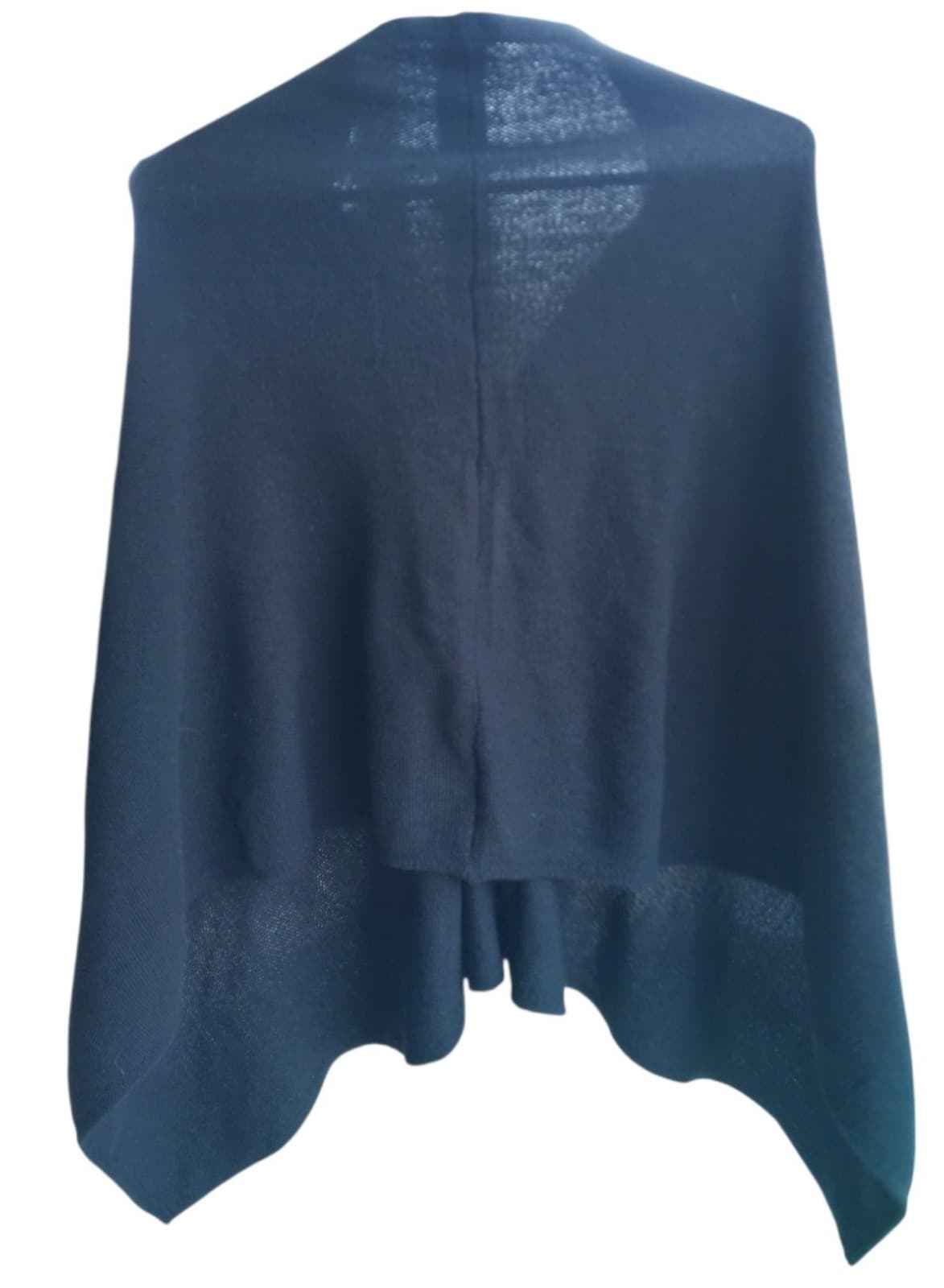 Atlanta Falcons Shaw Wrap - Thumbnail 2