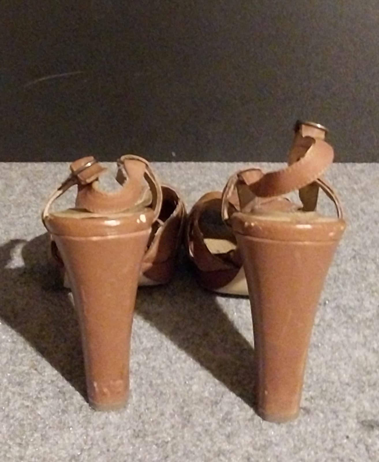 Ciao Bella dress sandals. Size 7 - Thumbnail 3