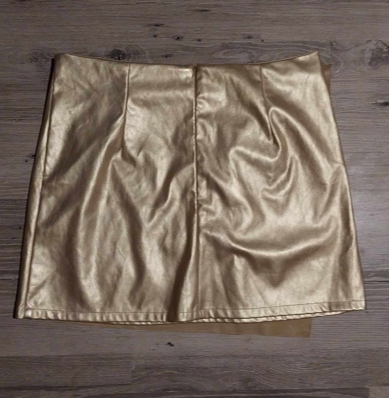 Like an Angel Gold Color Shirt. Size XL - Thumbnail 5