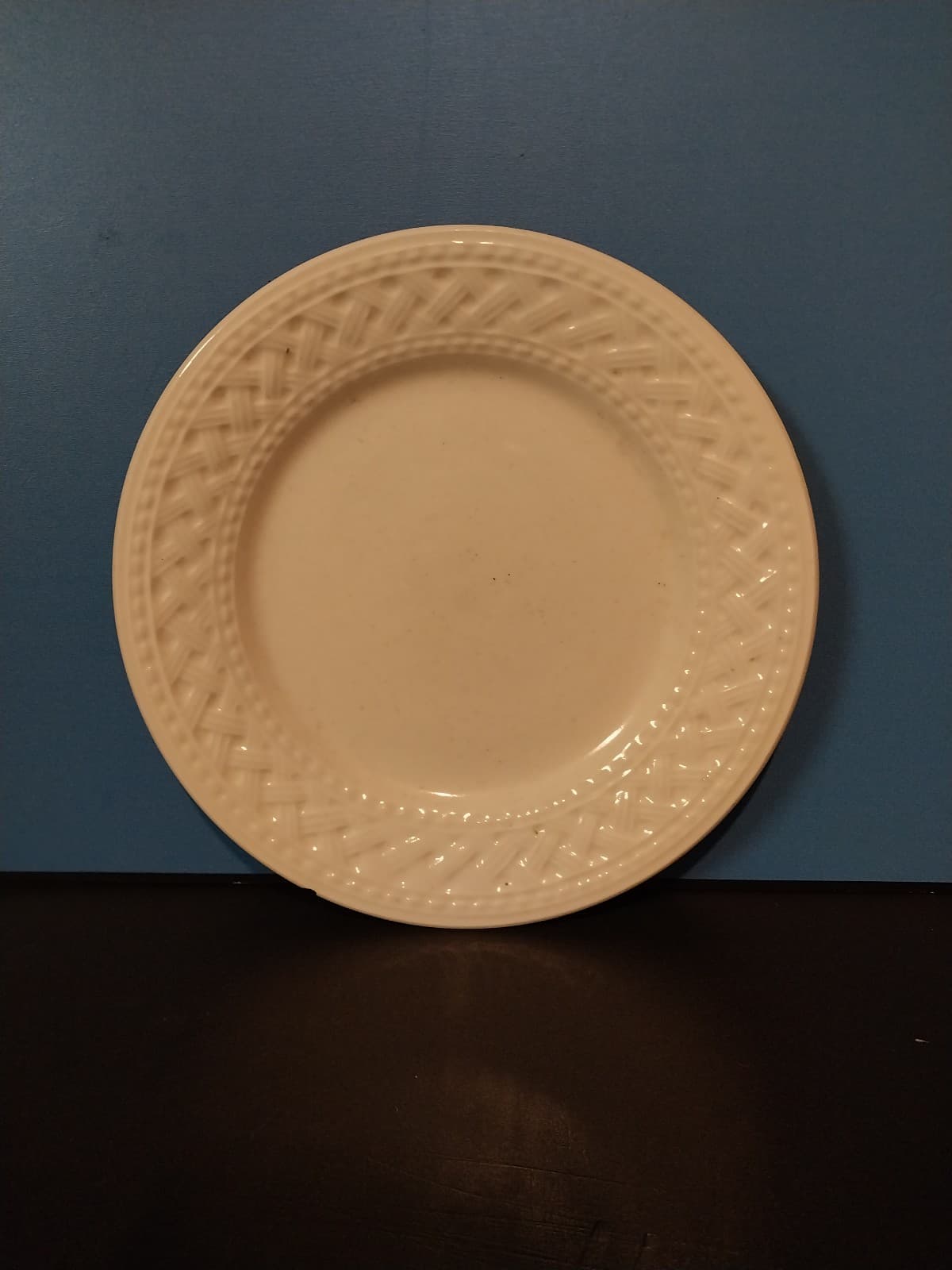 Farberware Trellis 4562 Salad Plate 7-1/2” x 3/4” - Image 1