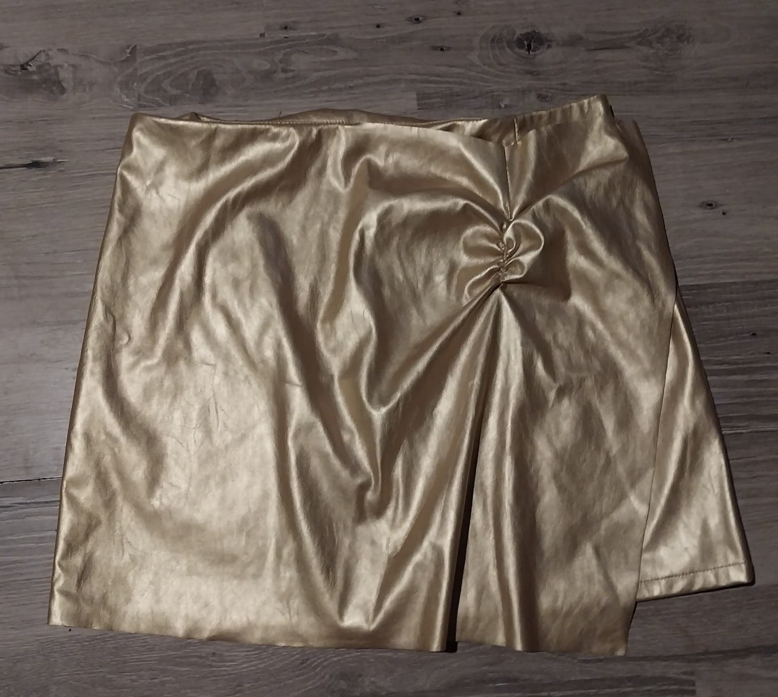 Like an Angel Gold Color Shirt. Size XL - Thumbnail 2