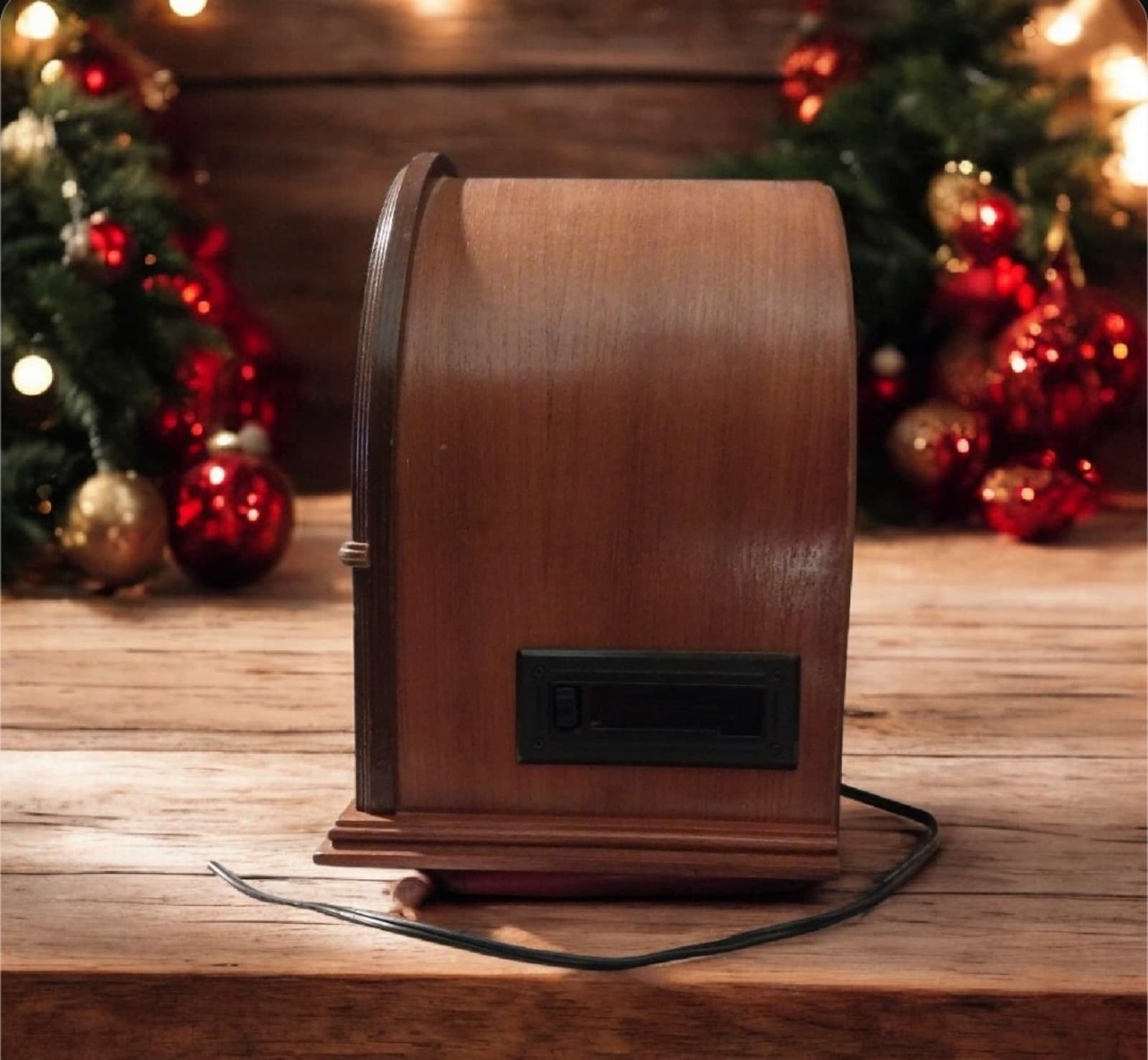 Vintage Thomas Collector's Edition Radio Model 217 Wooden Cabinet Pattern Wood - Thumbnail 5