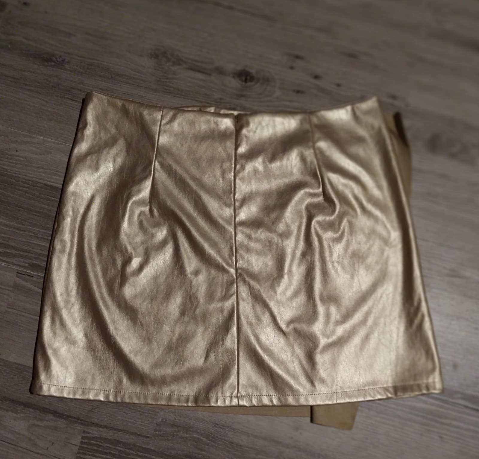 Like an Angel Gold Color Shirt. Size XL - Thumbnail 6