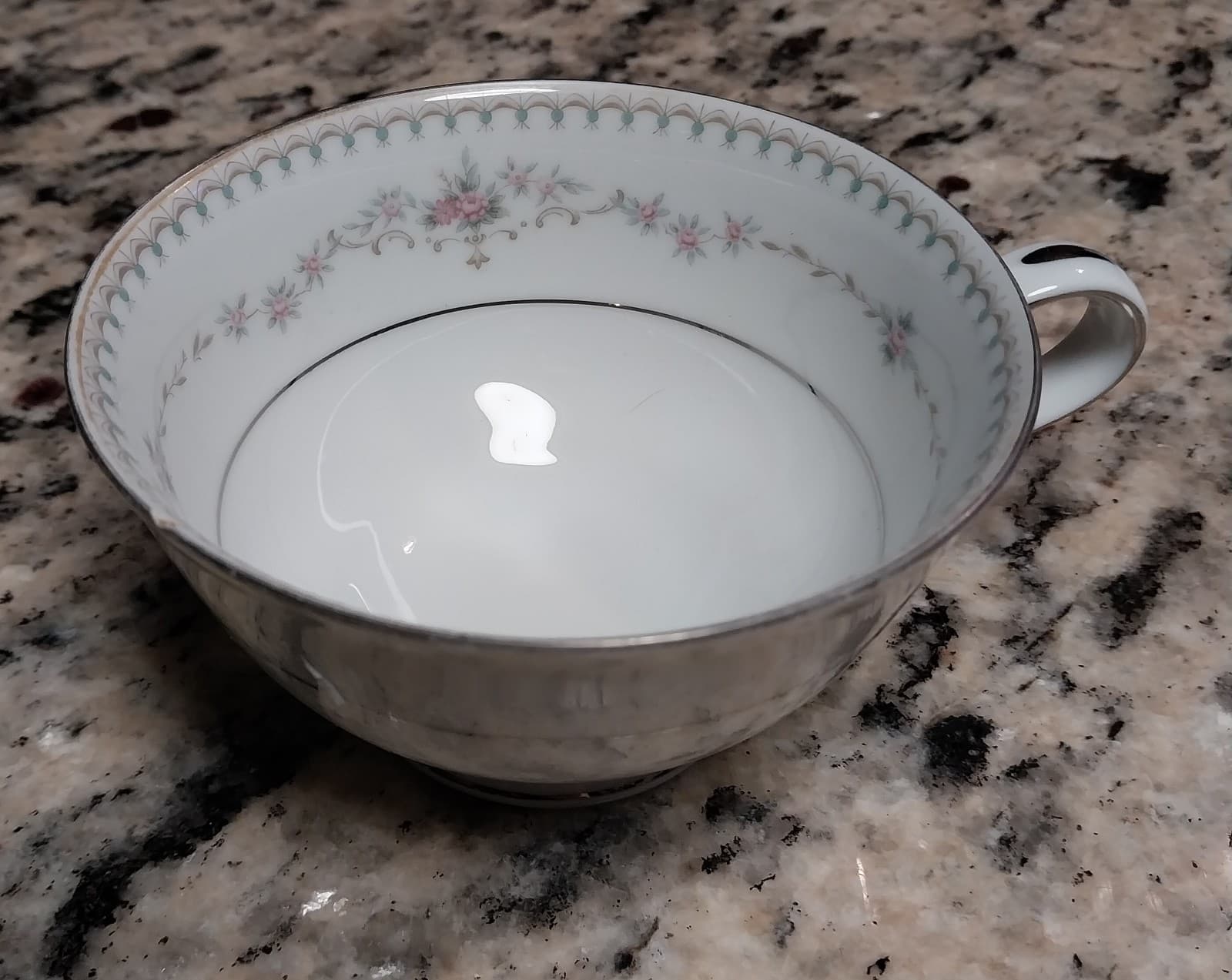 Vintage Noritake China ~ Fairmont ~ Japan ~ 2 1/4 inches high ~ 4" Diameter - Thumbnail 2