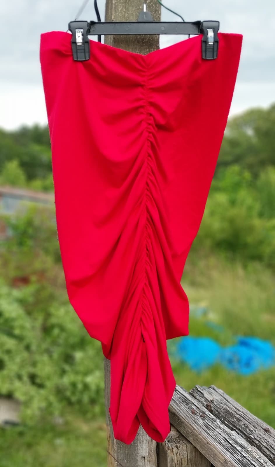 Red Ruched Tube Top. Size Large - Thumbnail 3