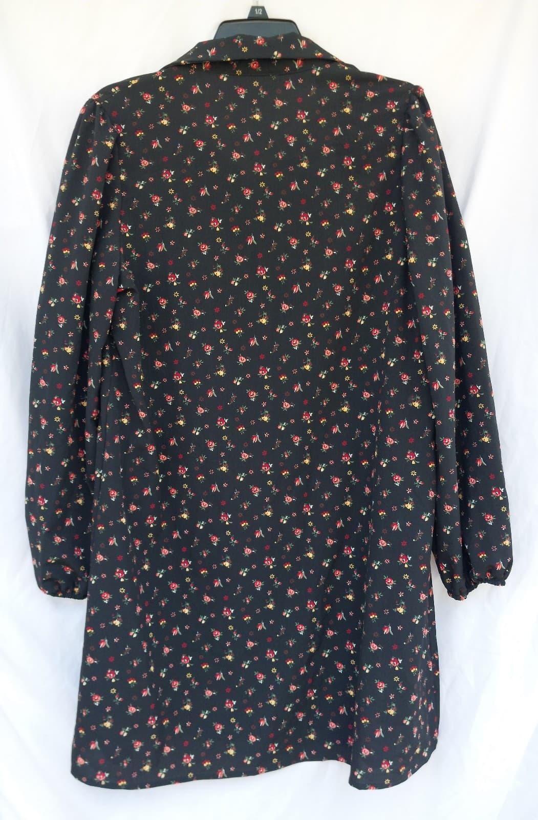 2 Women’s Dresses. Size Large - Thumbnail 3