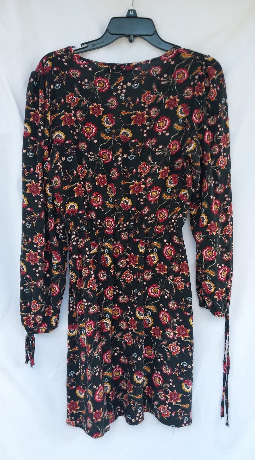 2 Women’s Dresses. Size Medium - Thumbnail 3